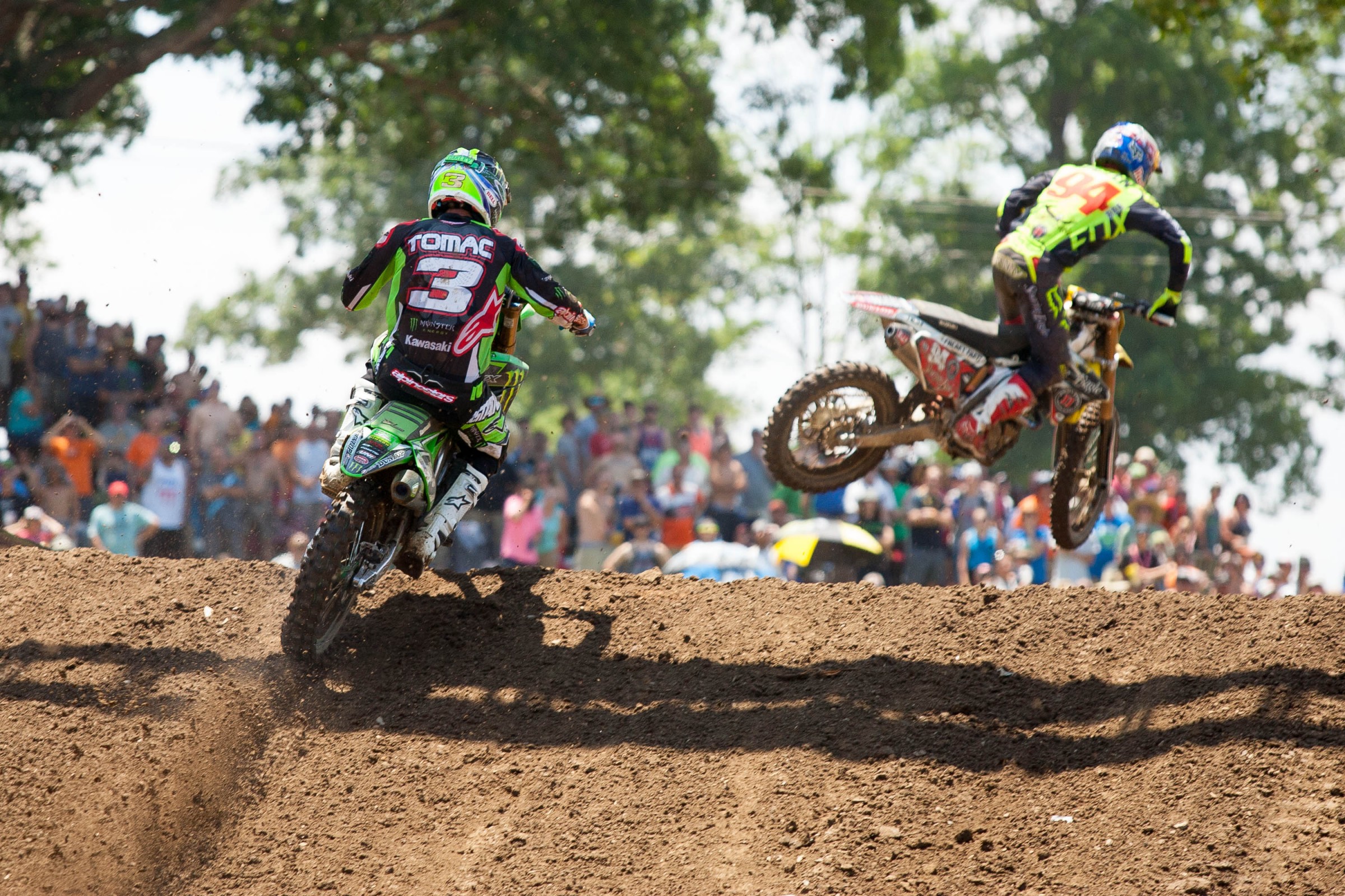 Monster Energy Kawasaki's Eli Tomac (3) kept RCH/Soaring Eagle/Jimmy Johns Suzuki's Ken Roczen honest in both motos at today's Red Bull Tennessee National.