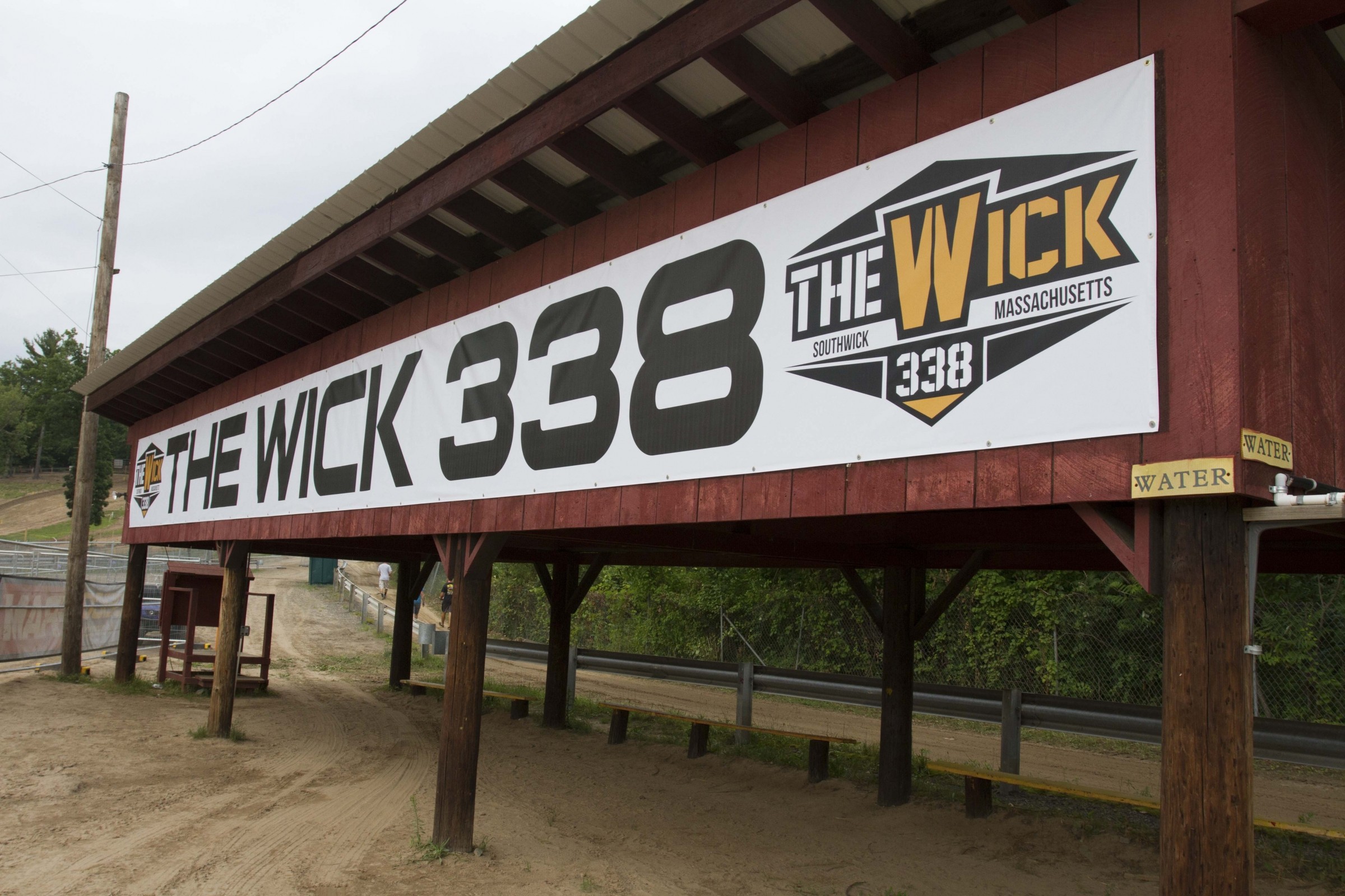 Race Day Feed: Southwick
