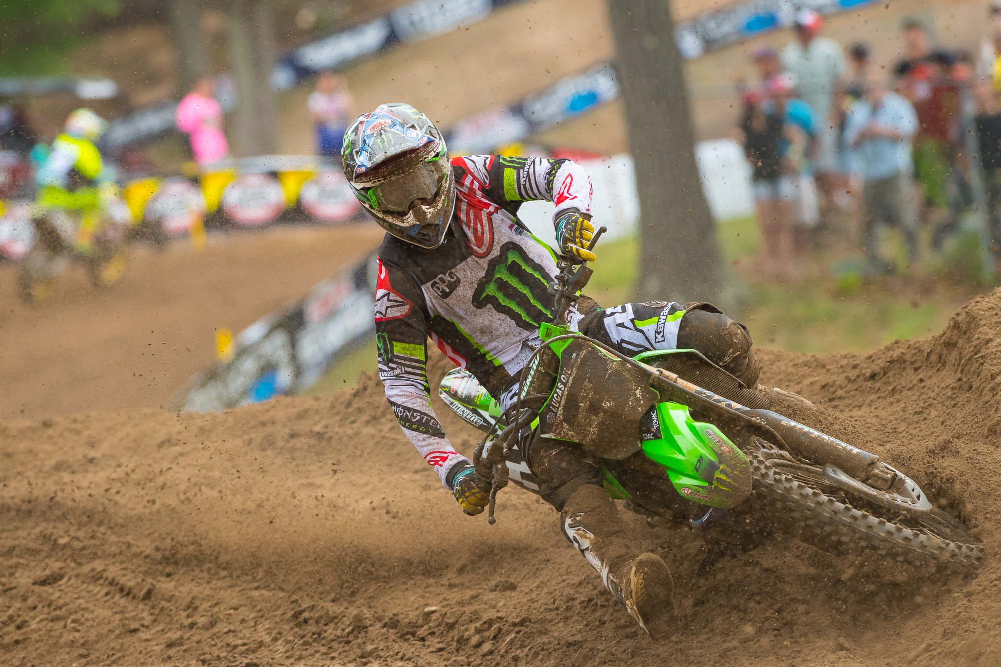 Eli Tomac went 1-1 for the overall