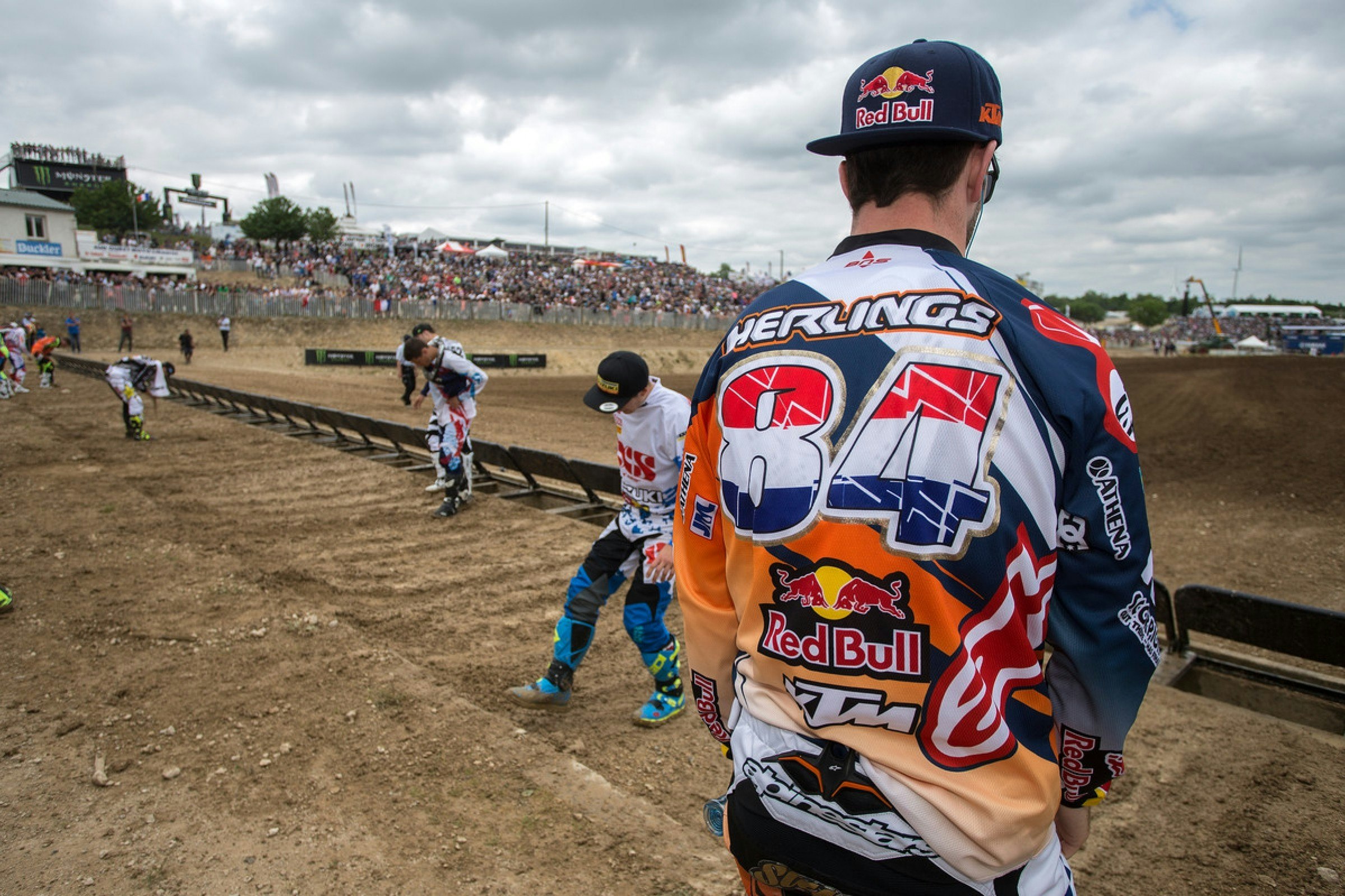 Report: Jeffrey Herlings Breaks Collarbone at Dutch Masters