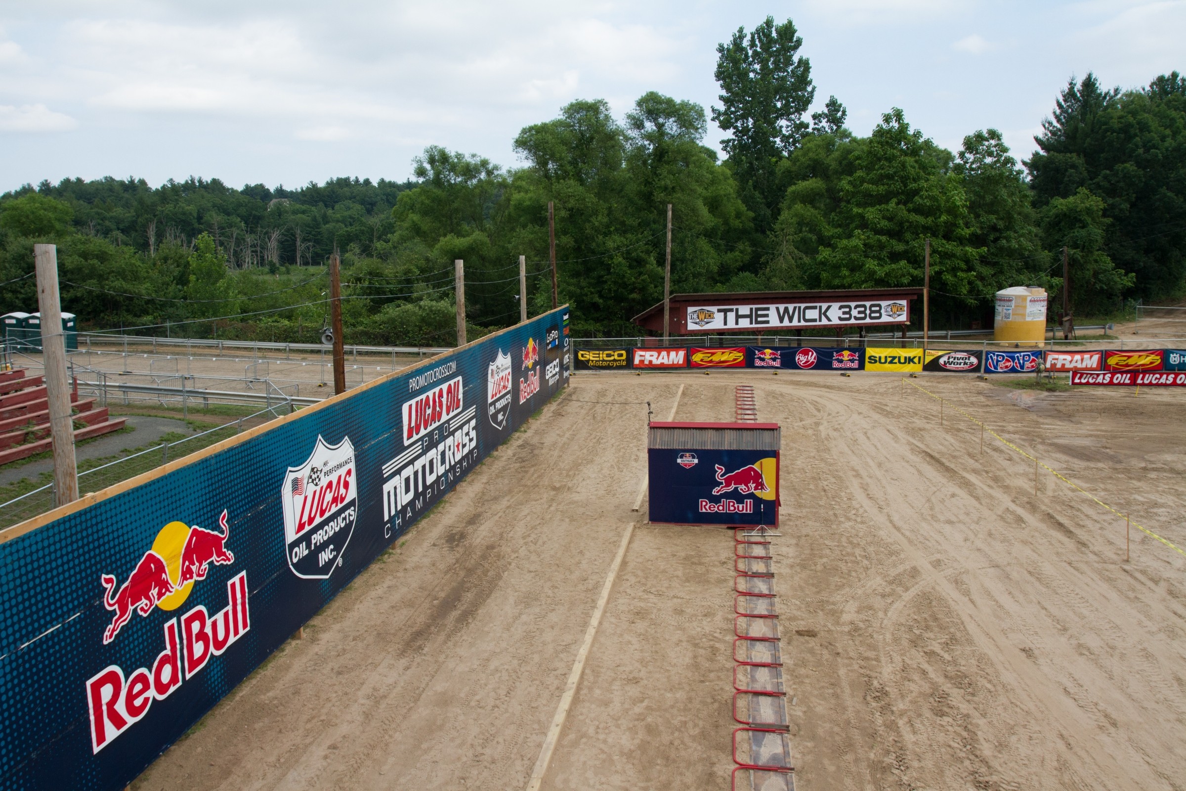 Redux: The Locals Have It