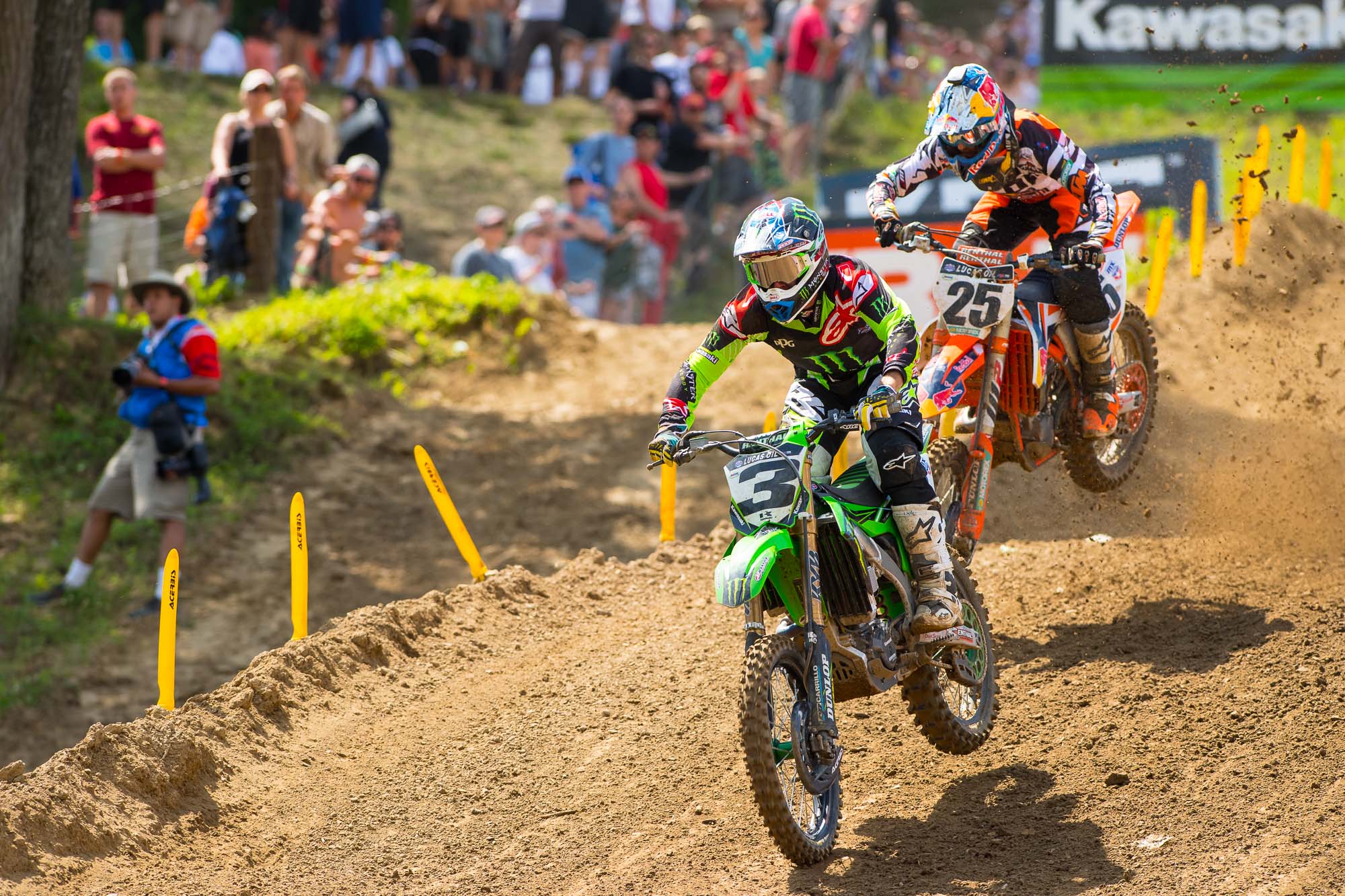 Musquin (25) briefly caught Tomac in moto one after Tomac's mistake. In moto two Marvin started ahead of Eli and held him at bay most of the way, then a few other errors by Tomac let him hang on for second overall.