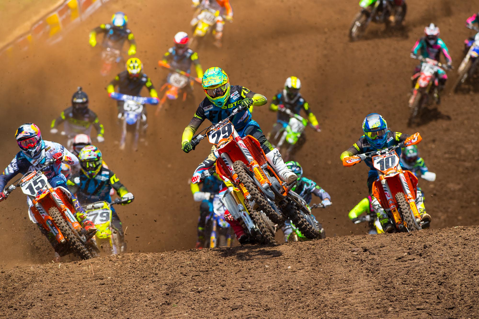 Good day for Andrew Short, who nearly ended up with fourth place in the first moto. He ended up going 6-7 for sixth overall. Coincidentally, he earned 29 points.