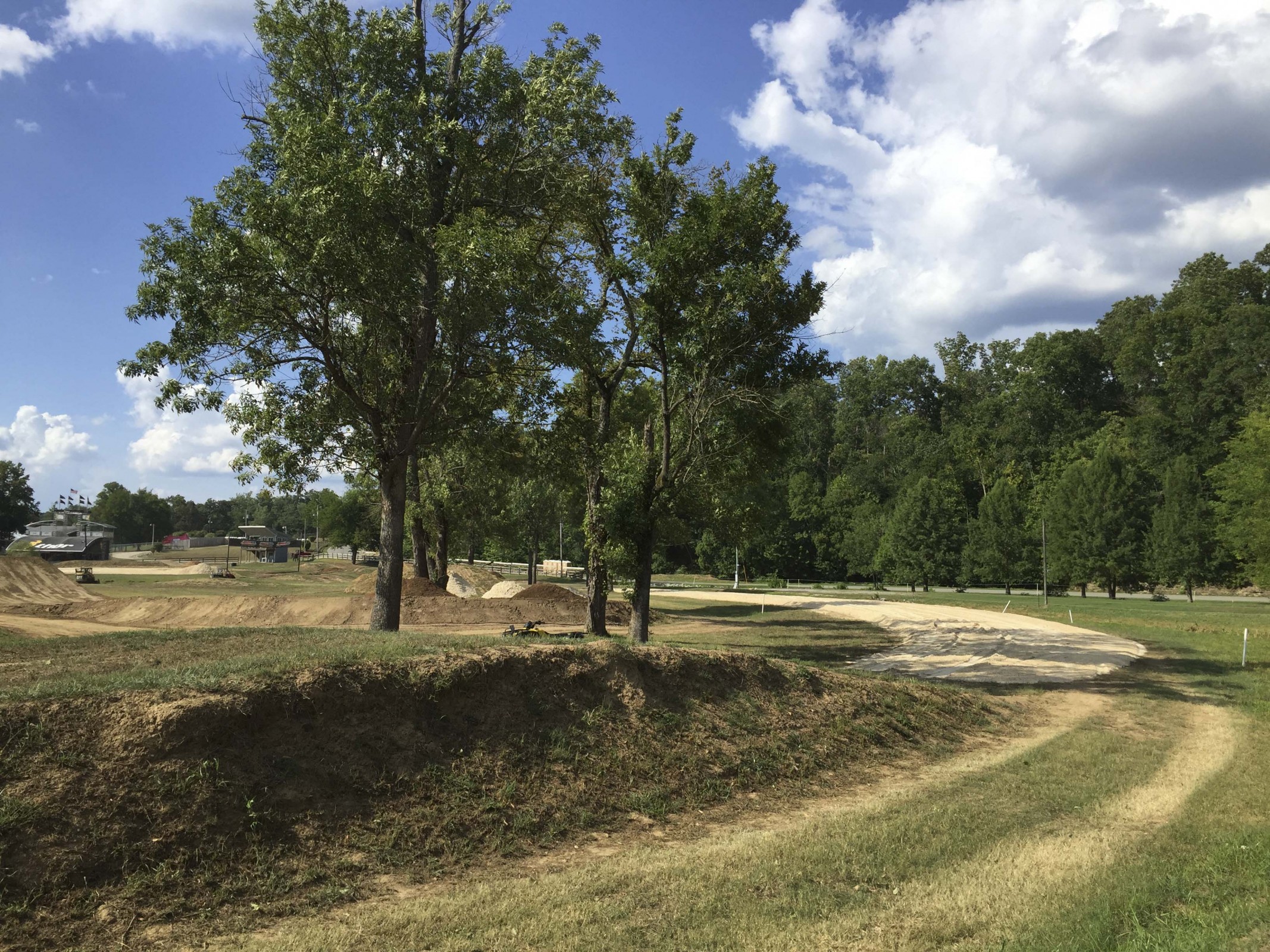 A couple early looks at the track.