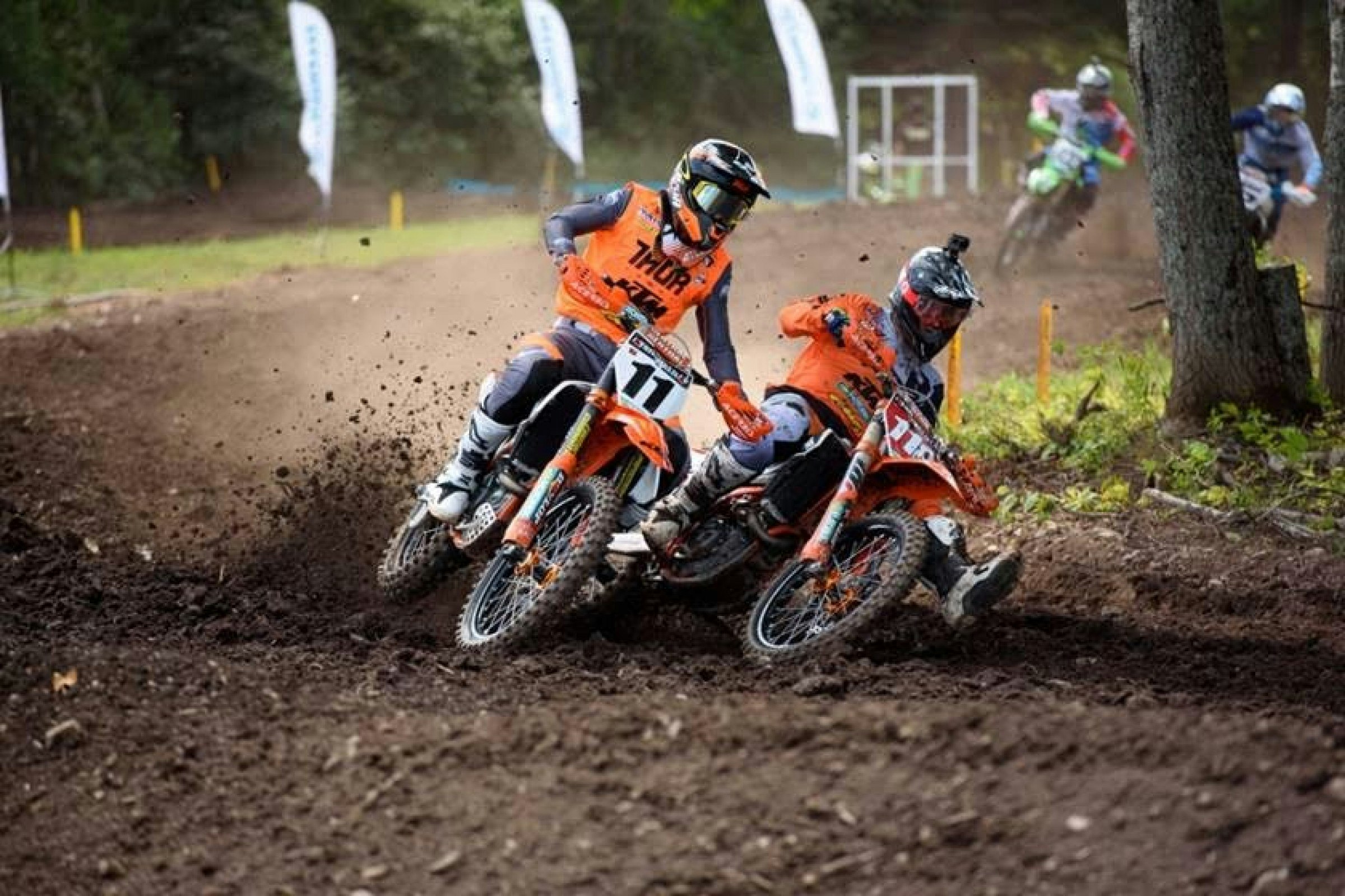 Americans Sweep Round 8 of the Canadian Nationals