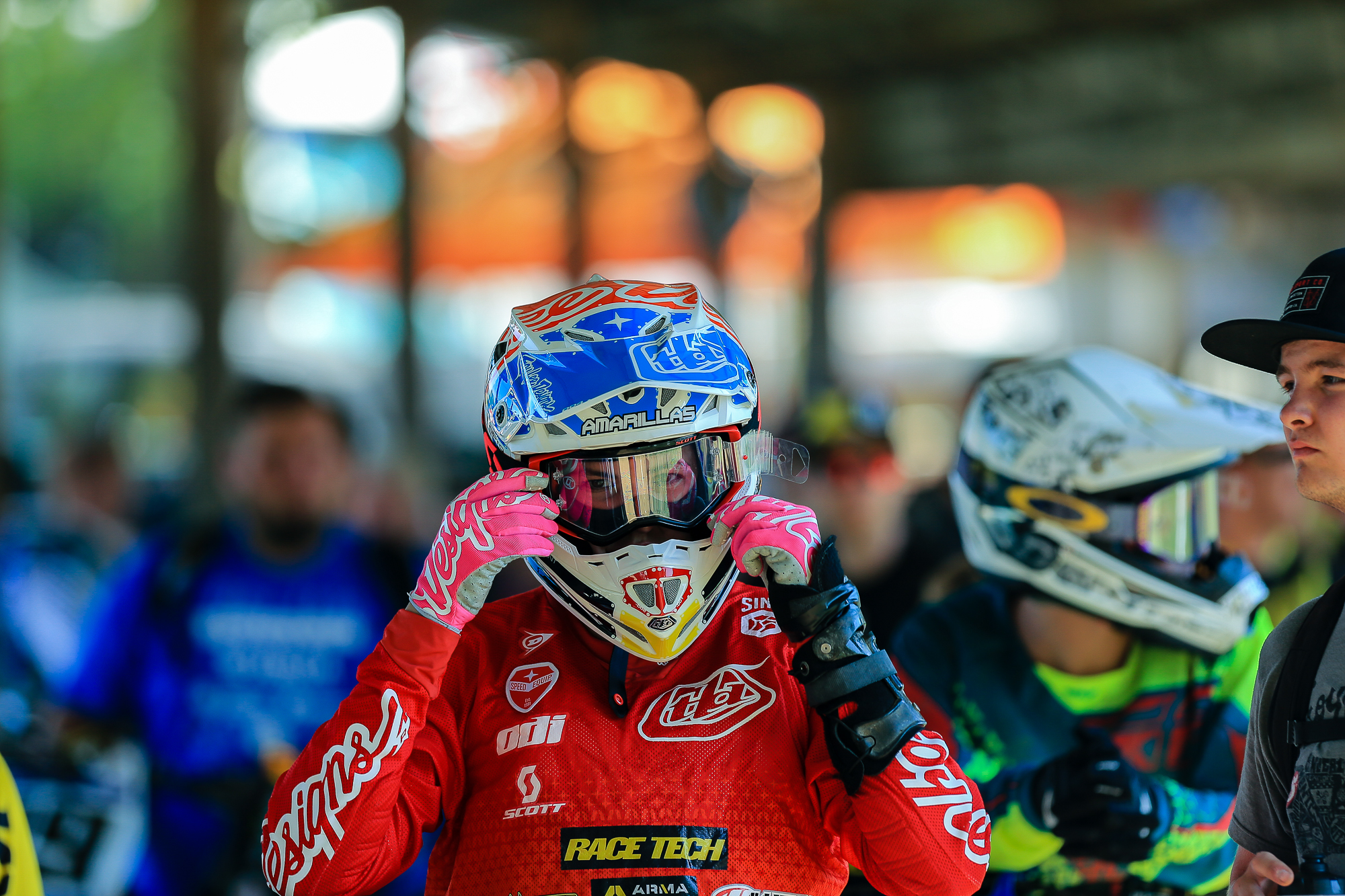 LLMX16-KOY-MISC--656