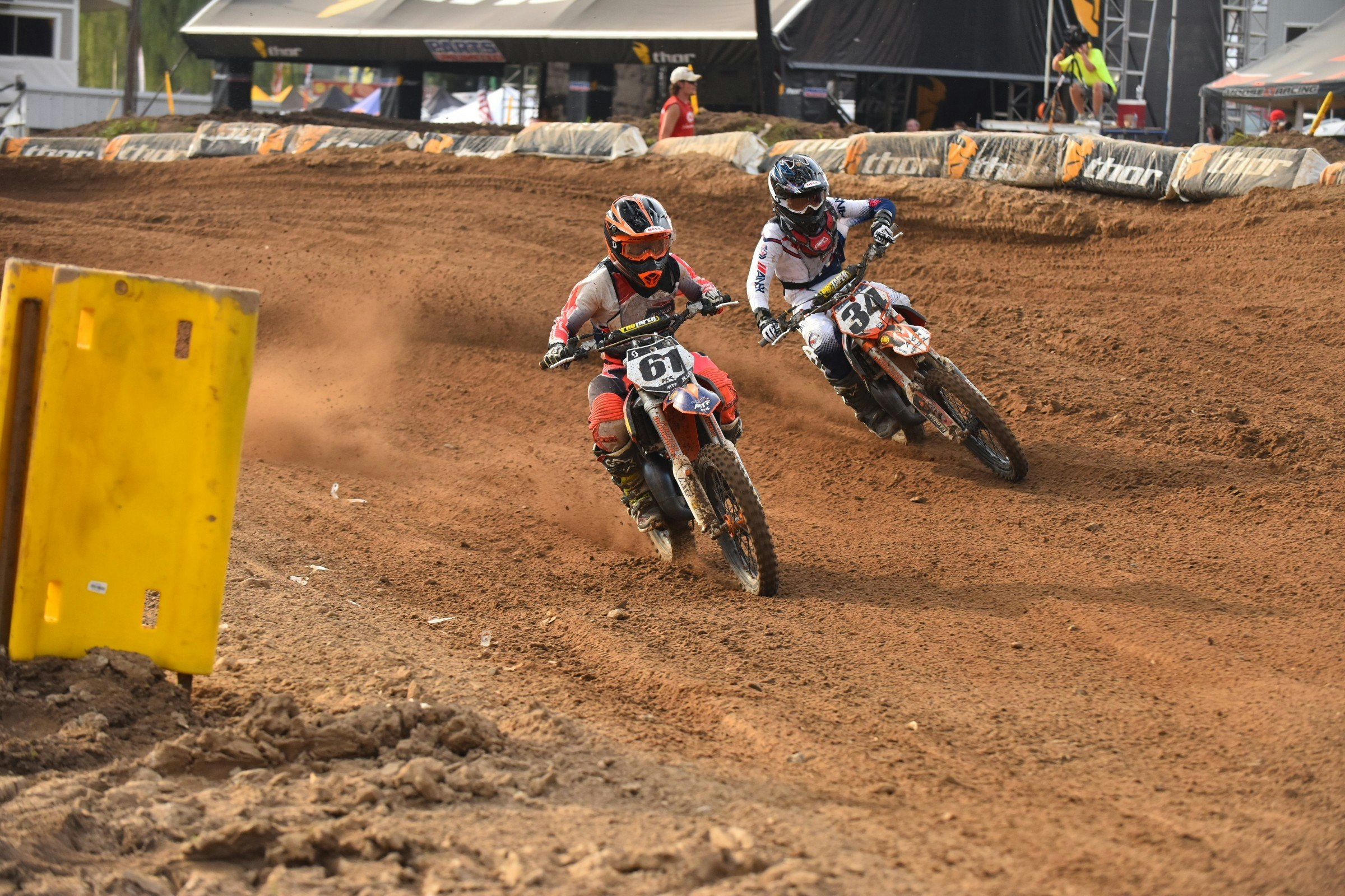 Loretta Lynn's | Friday Gallery