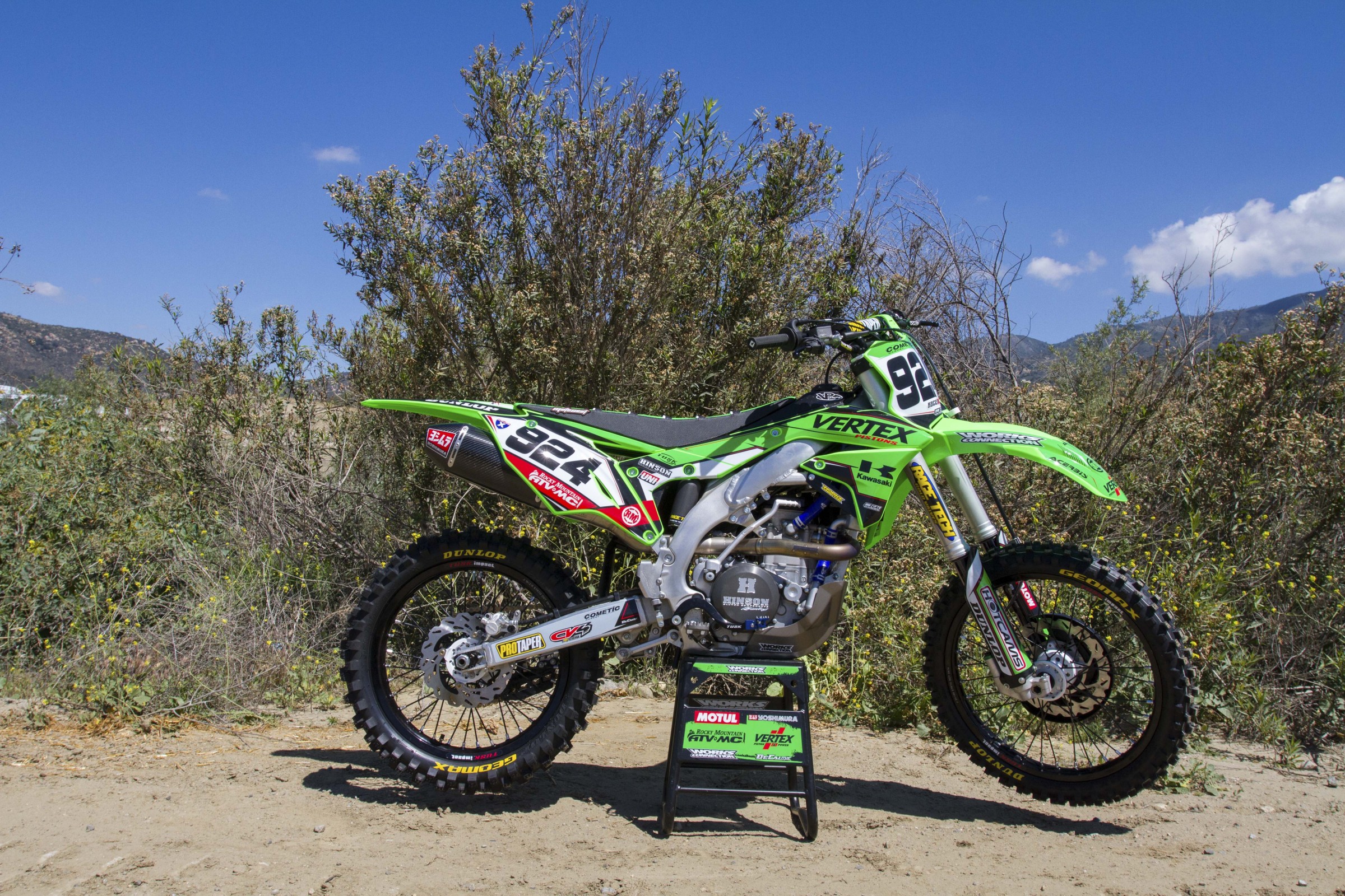 Racer X Films: 2016 Kawasaki KX450F - Racer X