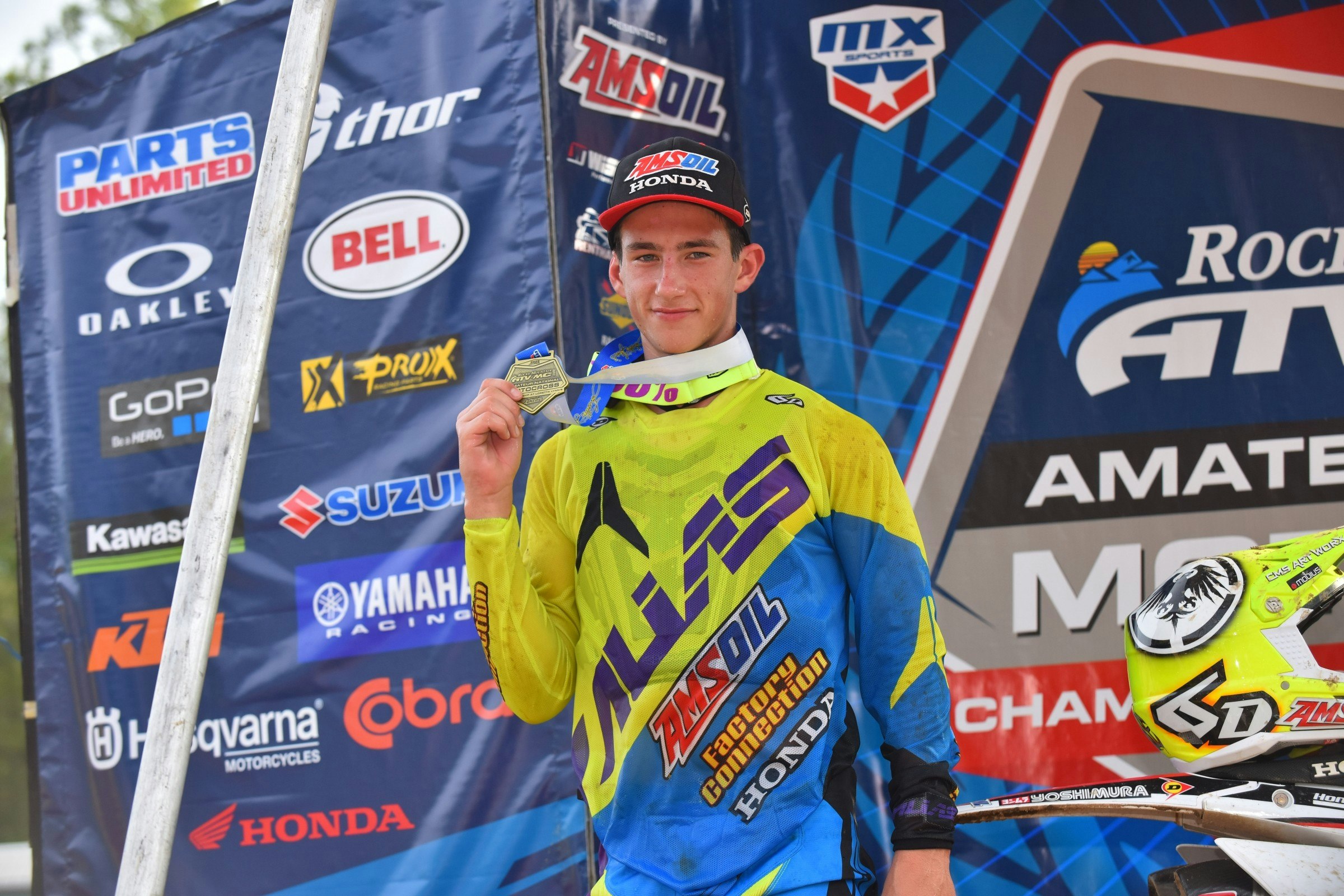 Chase Sexton Injures Knee Ahead of Pro Debut