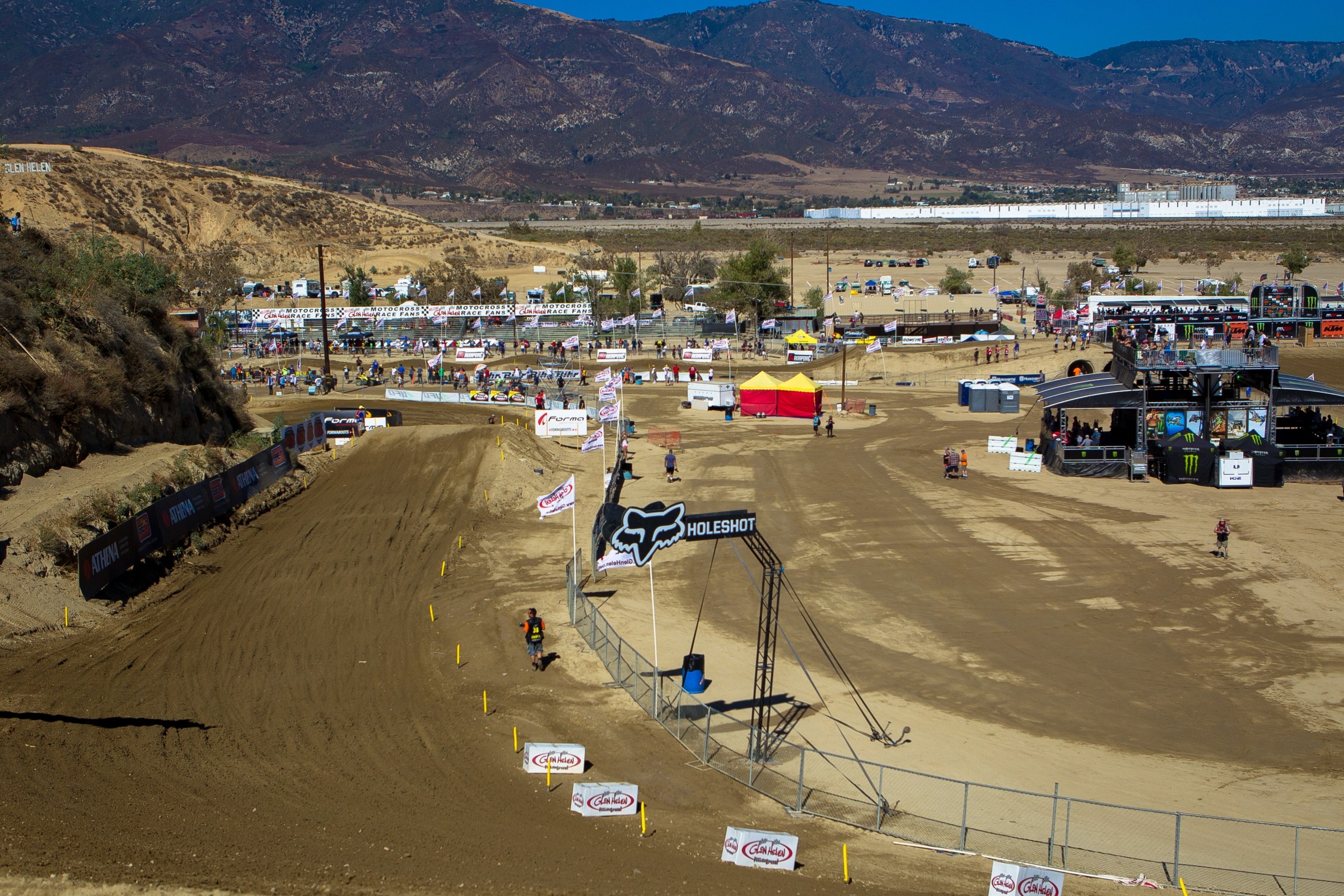 450 Words: No ‘Nations for the U.S.