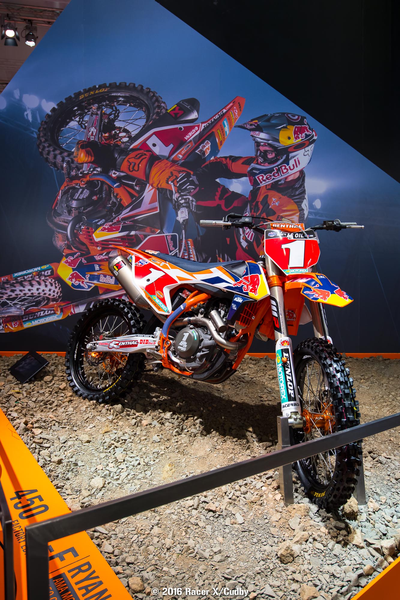 Intermot16-Cudby-001