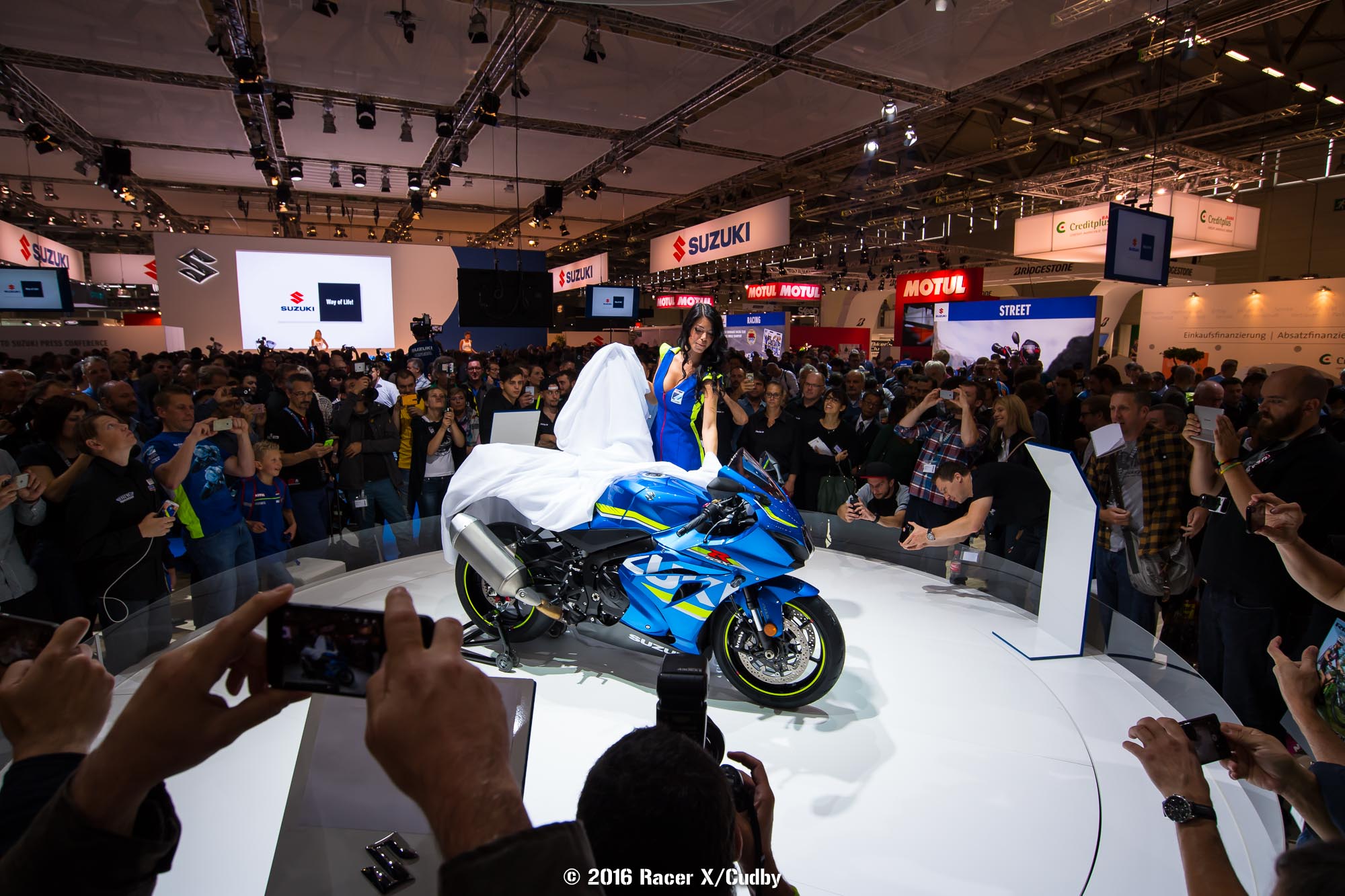 Intermot16-Cudby-012