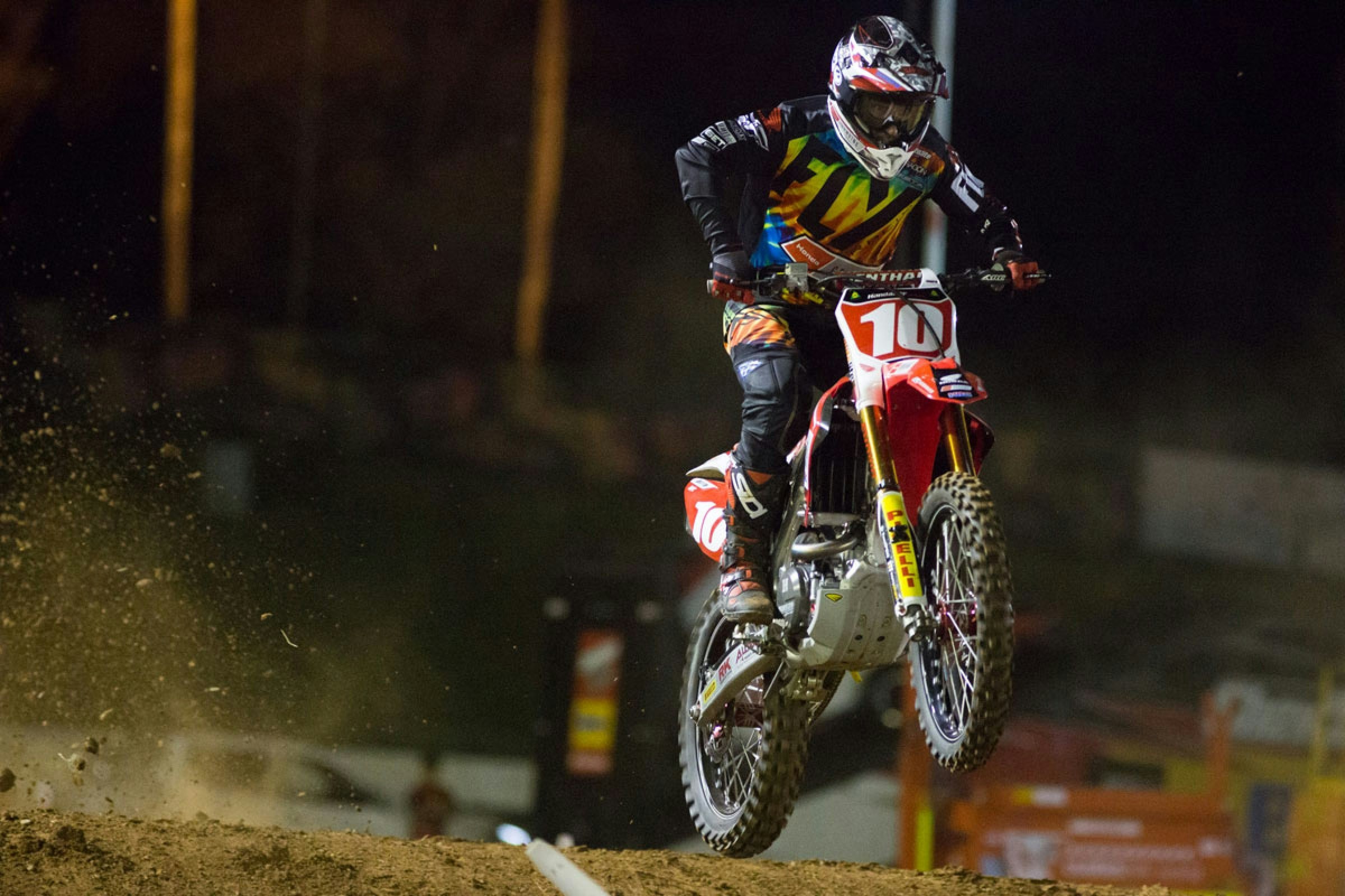 Justin Brayton, Wil Hahn Finish 1-2 at Round 2 of Australian Supercross Championship