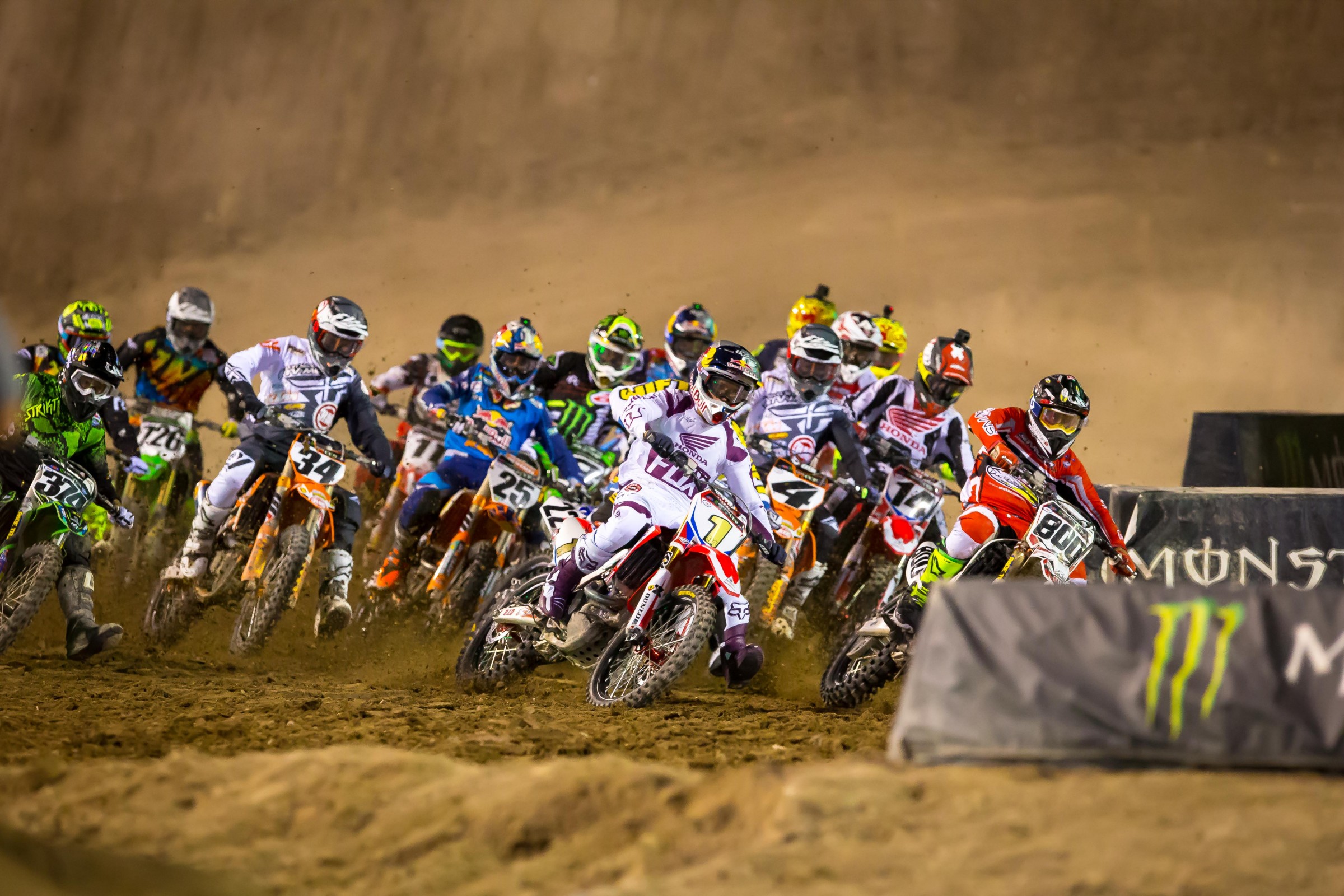 Chisolm (#11) was buried off the start in the third race.