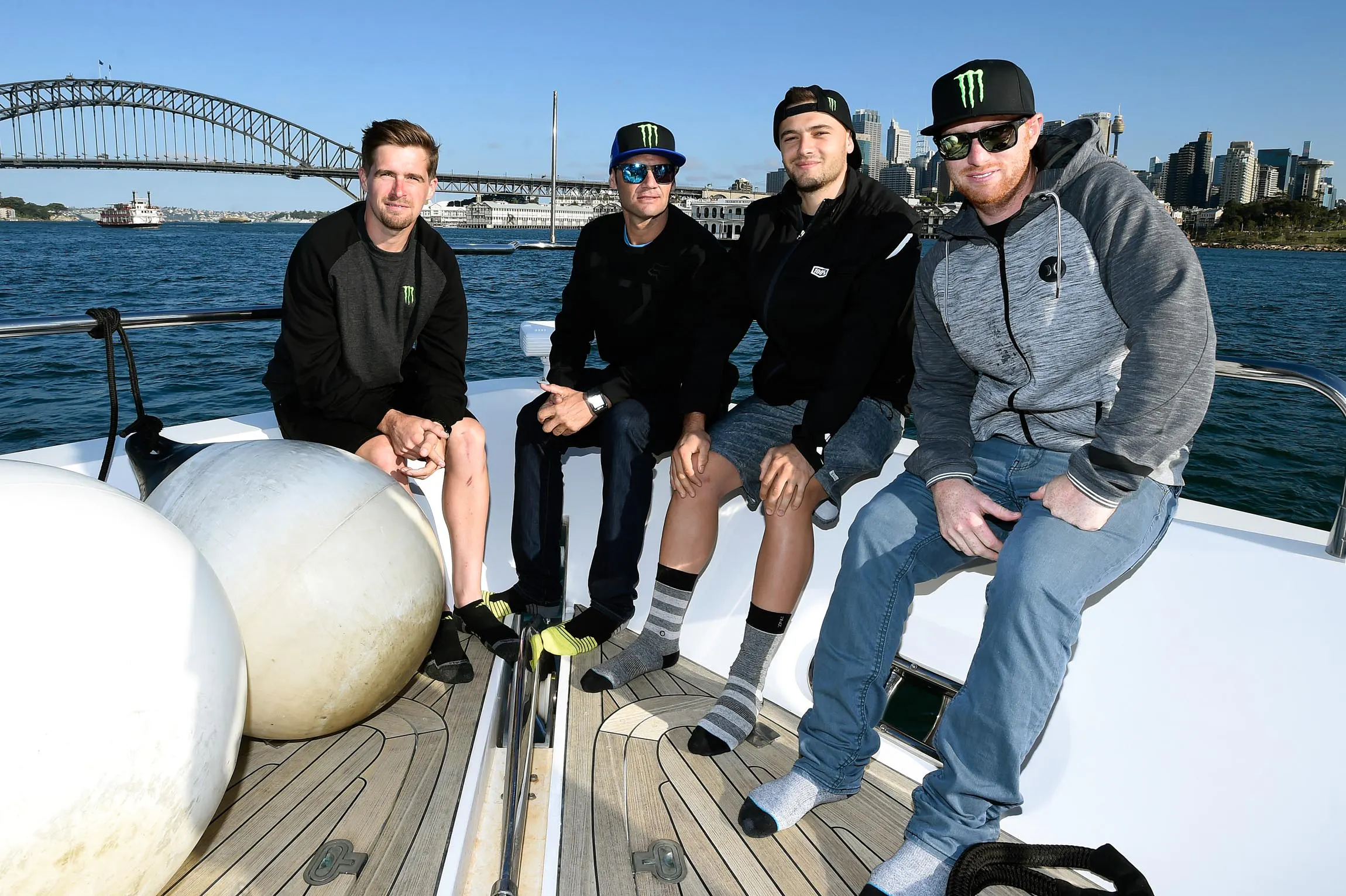 Riders_cruising_Sydney_Harbour_AUS-X_OPEN-3