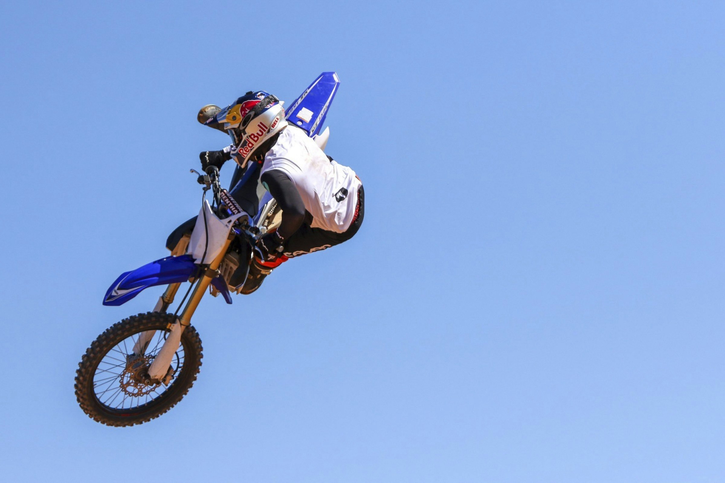 Spotted: James and Malcolm Stewart on Yamahas [Update]