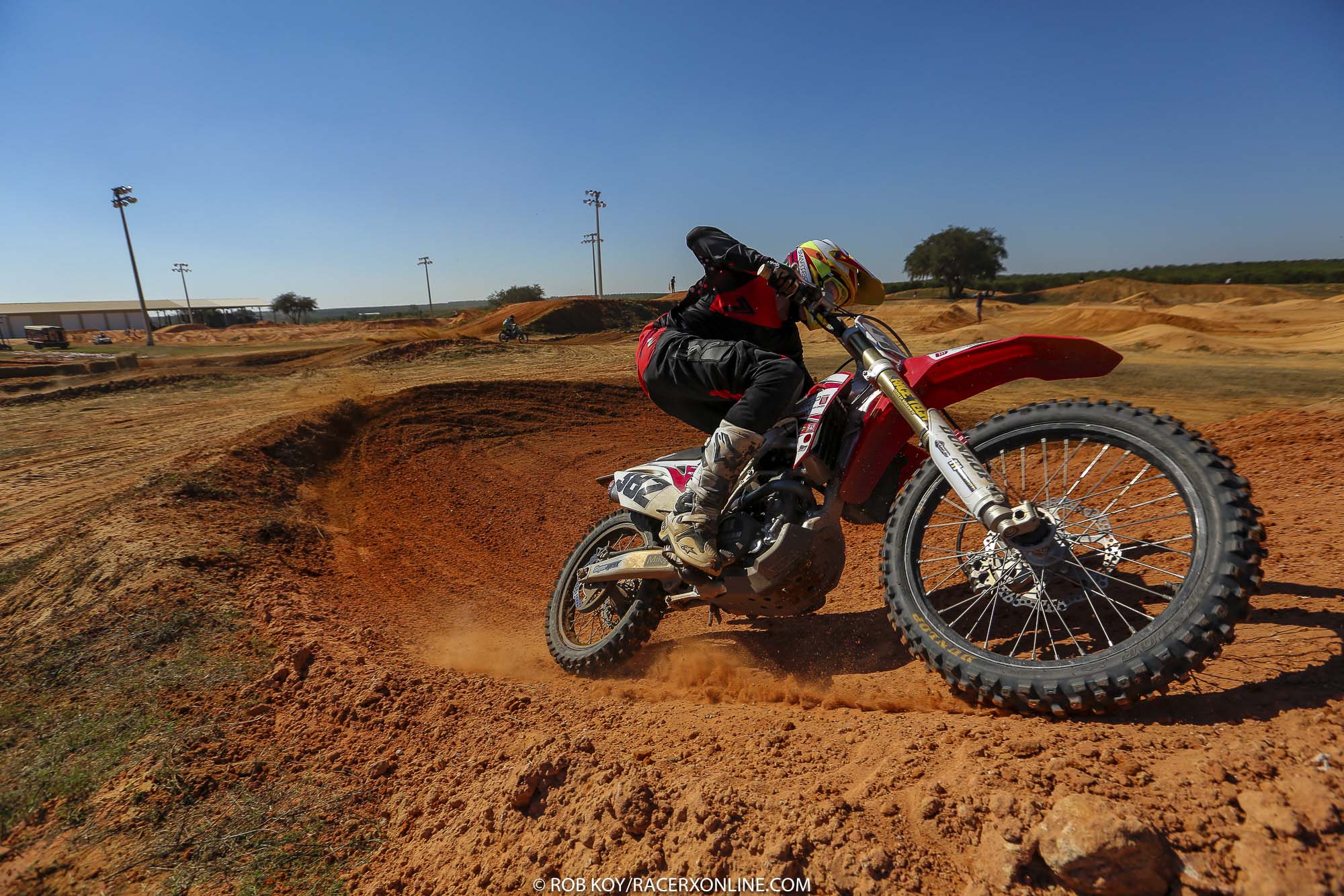 JS7-RIDE-DAY-KOY--5275