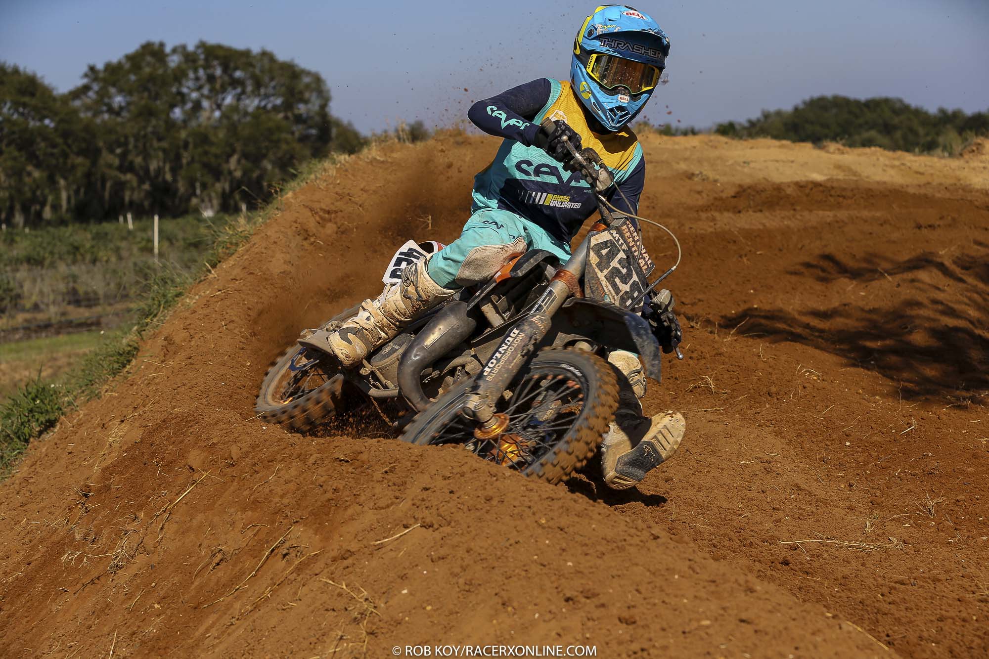 JS7-RIDE-DAY-KOY--808