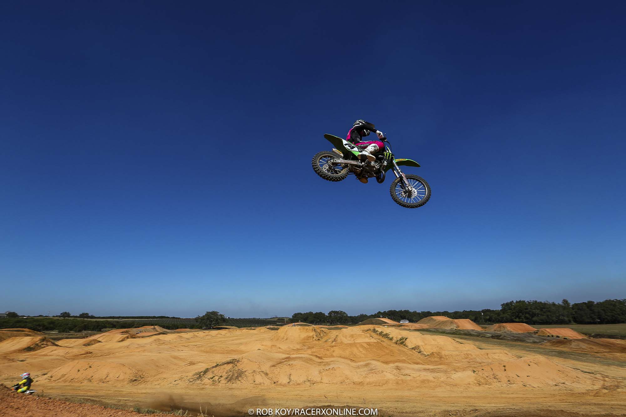 JS7-RIDE-DAY-KOY--5312