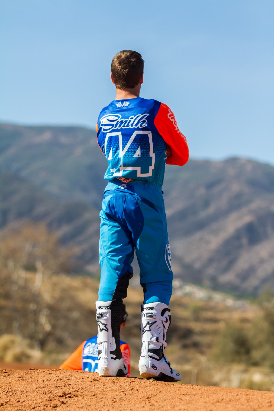 2016-11-29_kscott_KTM_Intros_Motos_01