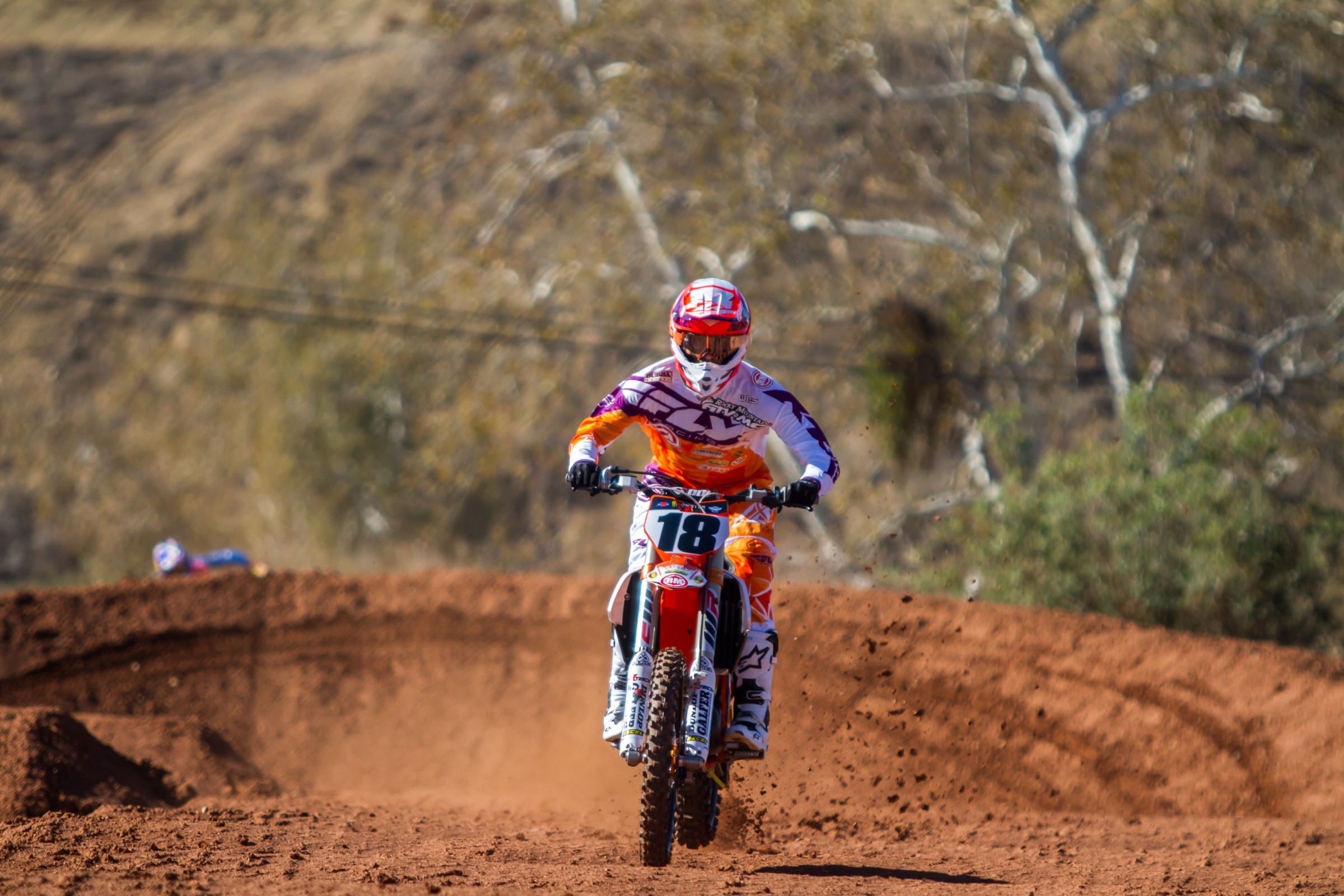 2016-11-29_kscott_KTM_Intros_Motos_03