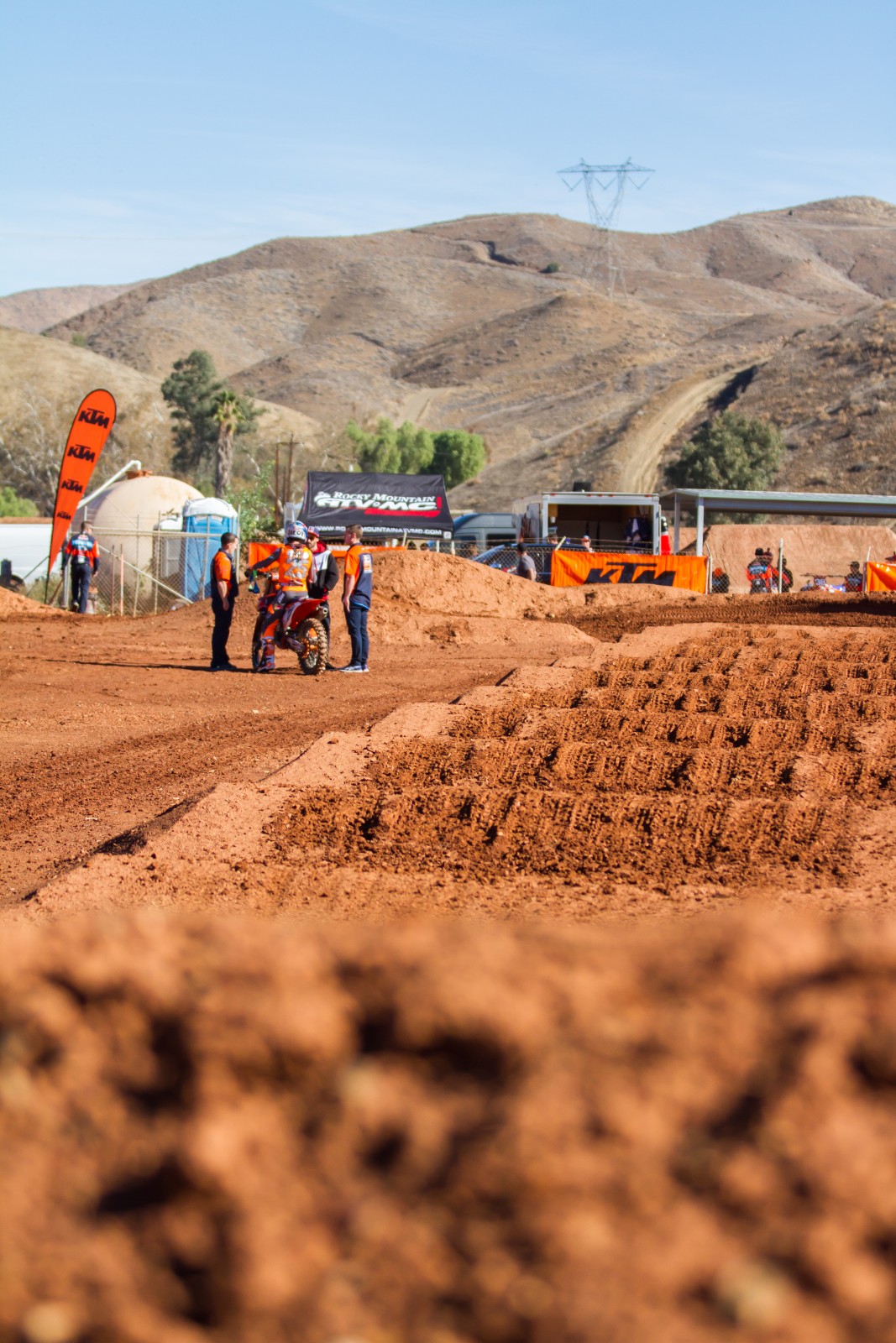 2016-11-29_kscott_KTM_Intros_19