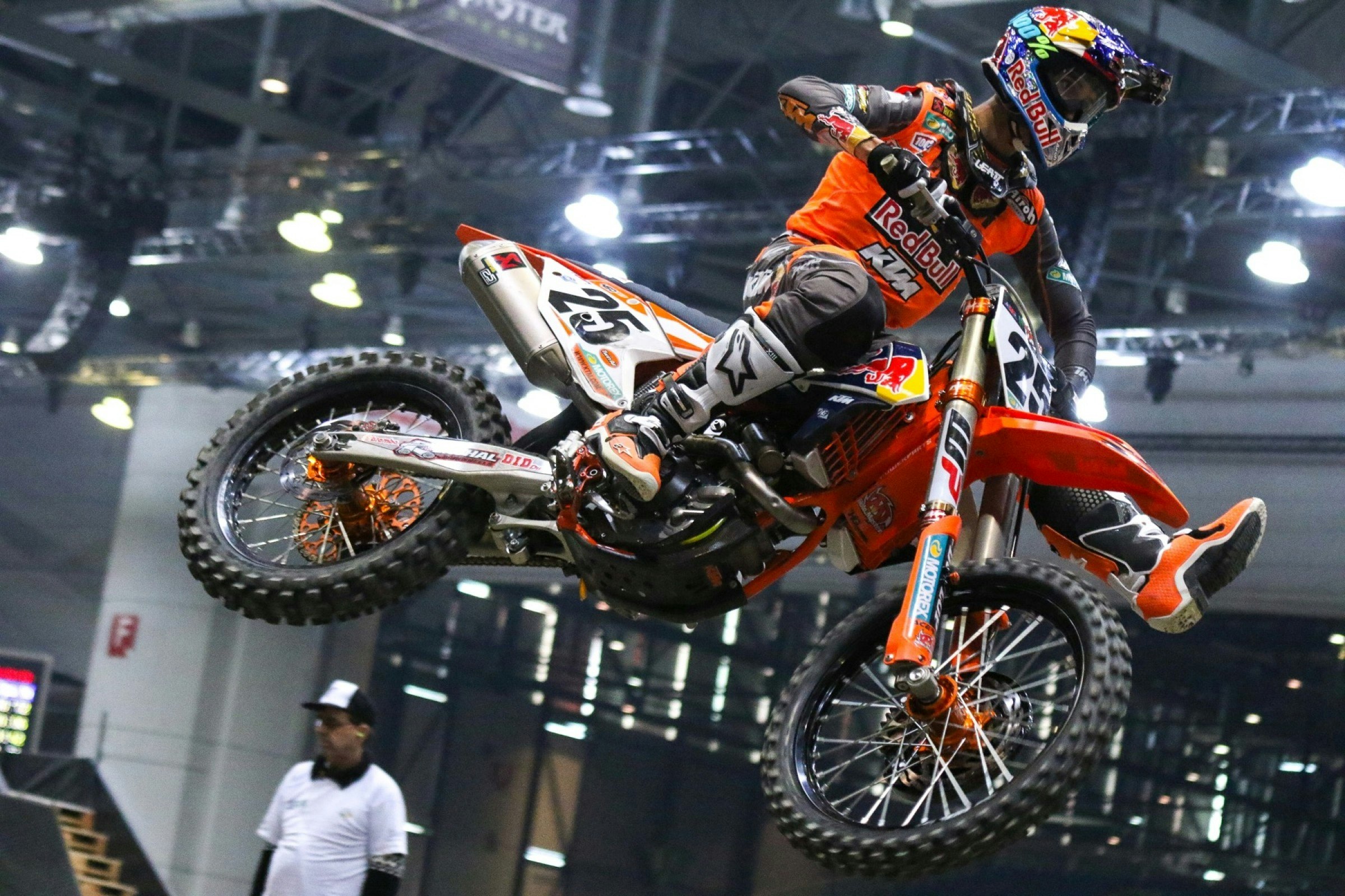 Musquin Tops Night 1 Thriller in Geneva