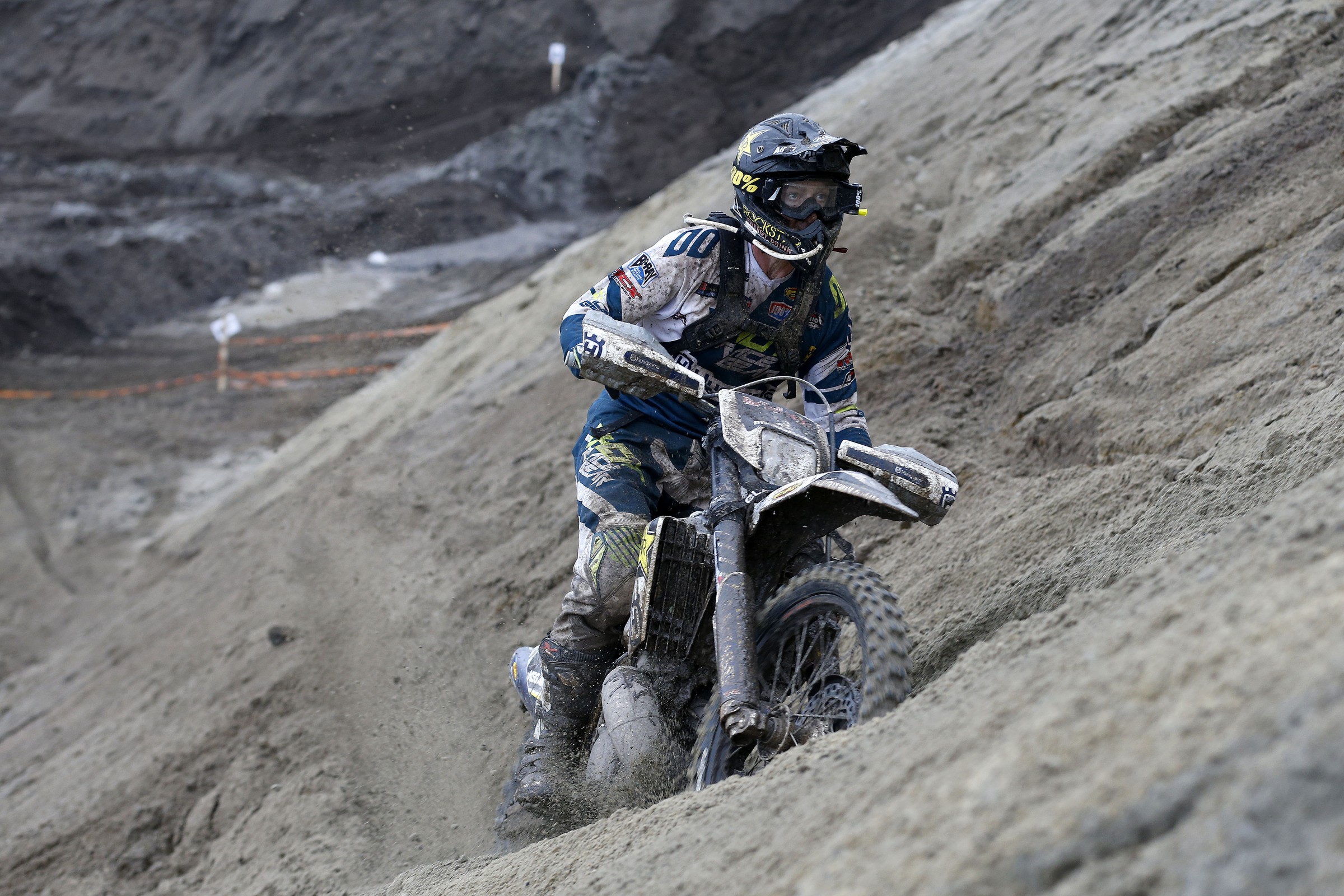 Graham Jarvis won the three-day event by just nine seconds over Alfredo Gomez.