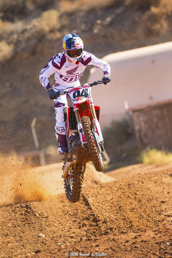 After two years with RCH Suzuki, Roczen signed a three-year deal with Honda.