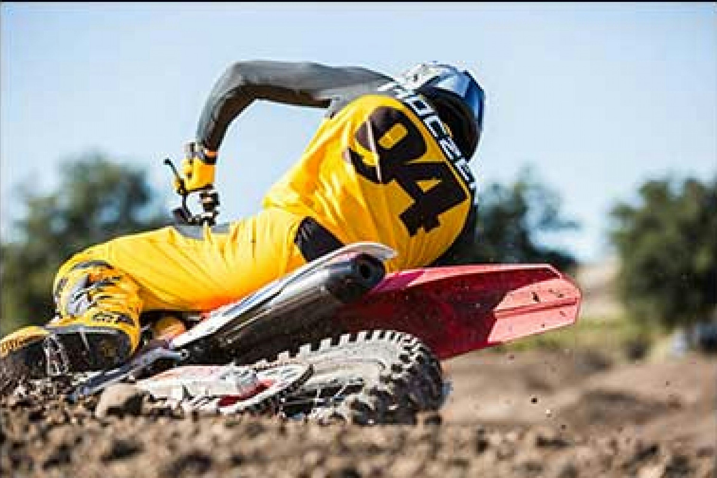 Shift Signs Ken Roczen, Will Debut New LE Gear at A1