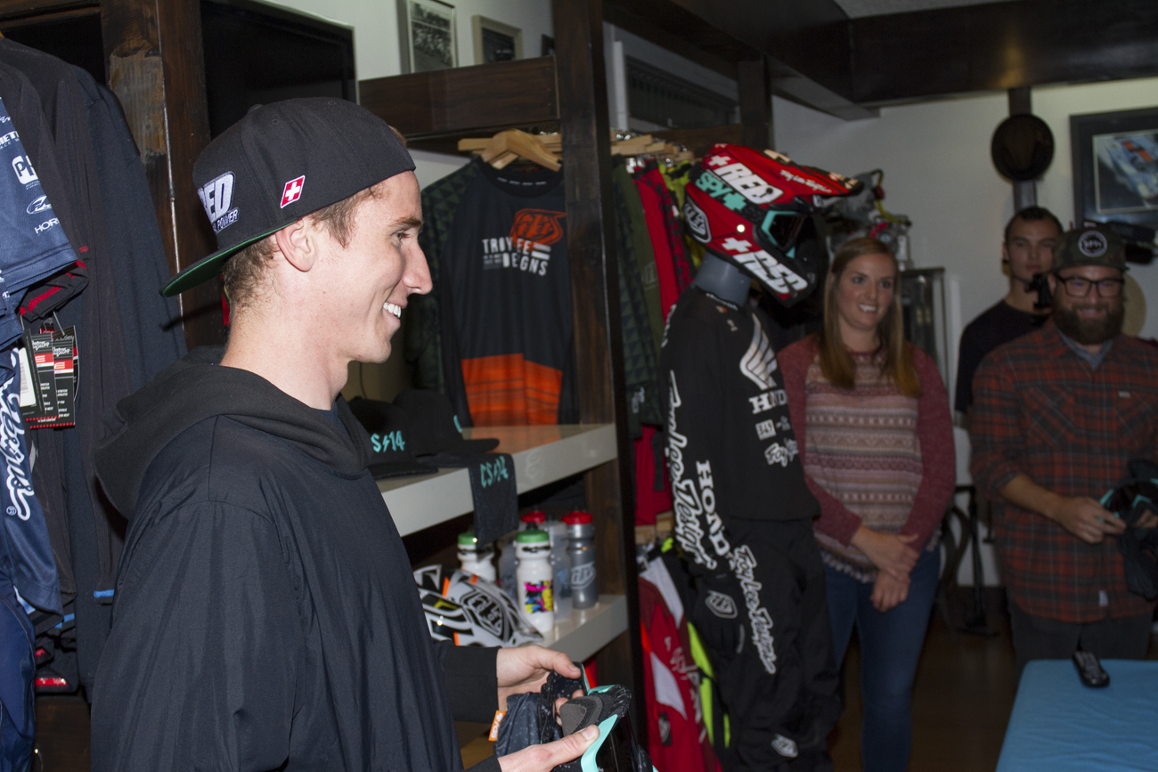 2017-01-06_kscott_Spy-Seely_05