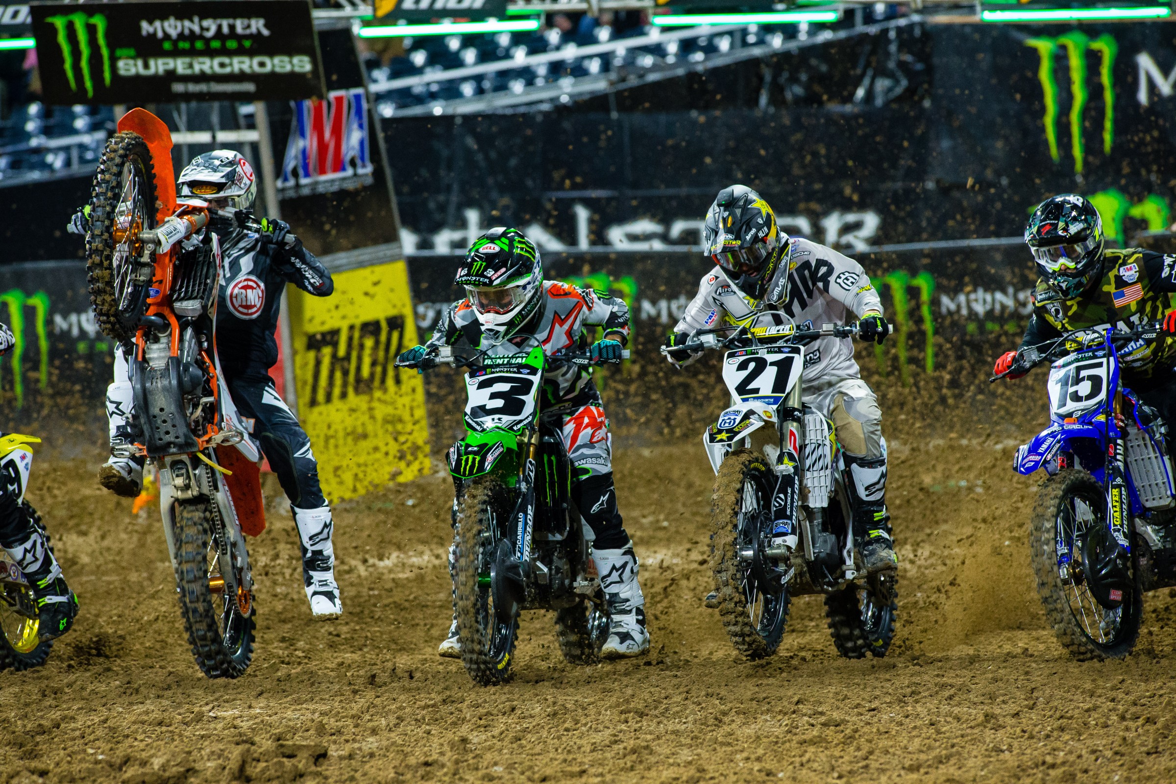 Blake Baggett looped out on the start of his heat race.
