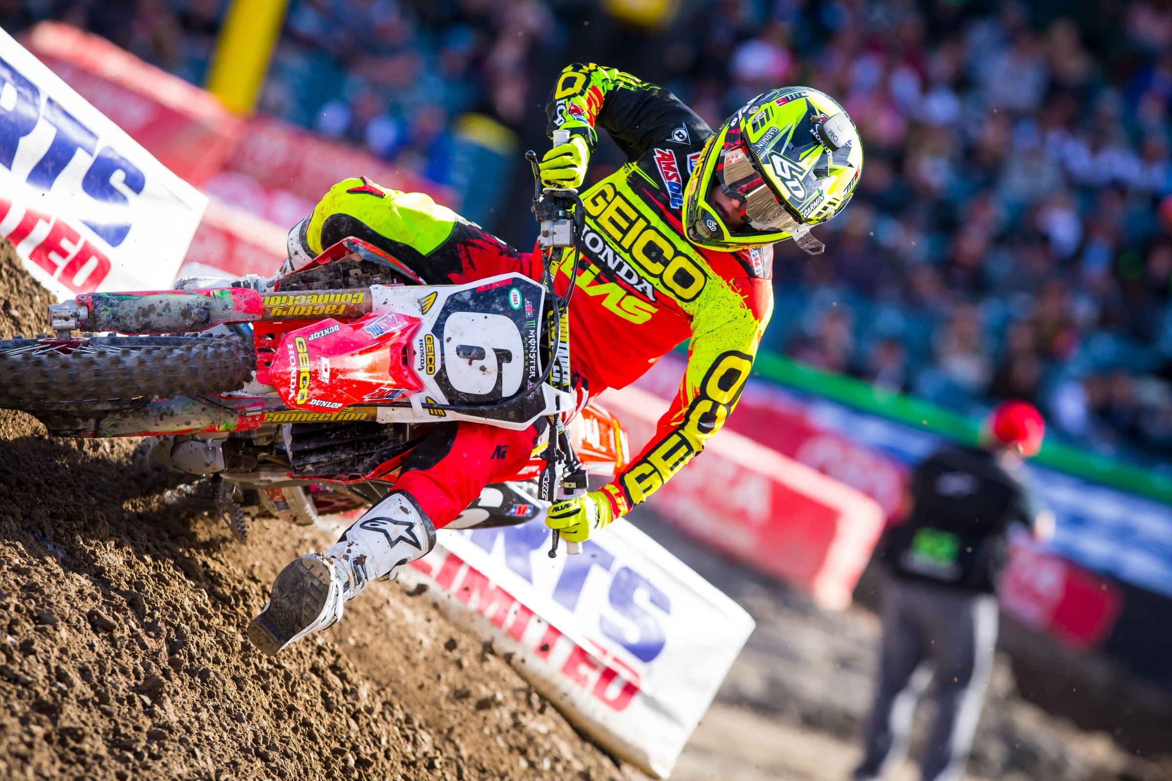 Sign of the (Lap) Times: Anaheim 2