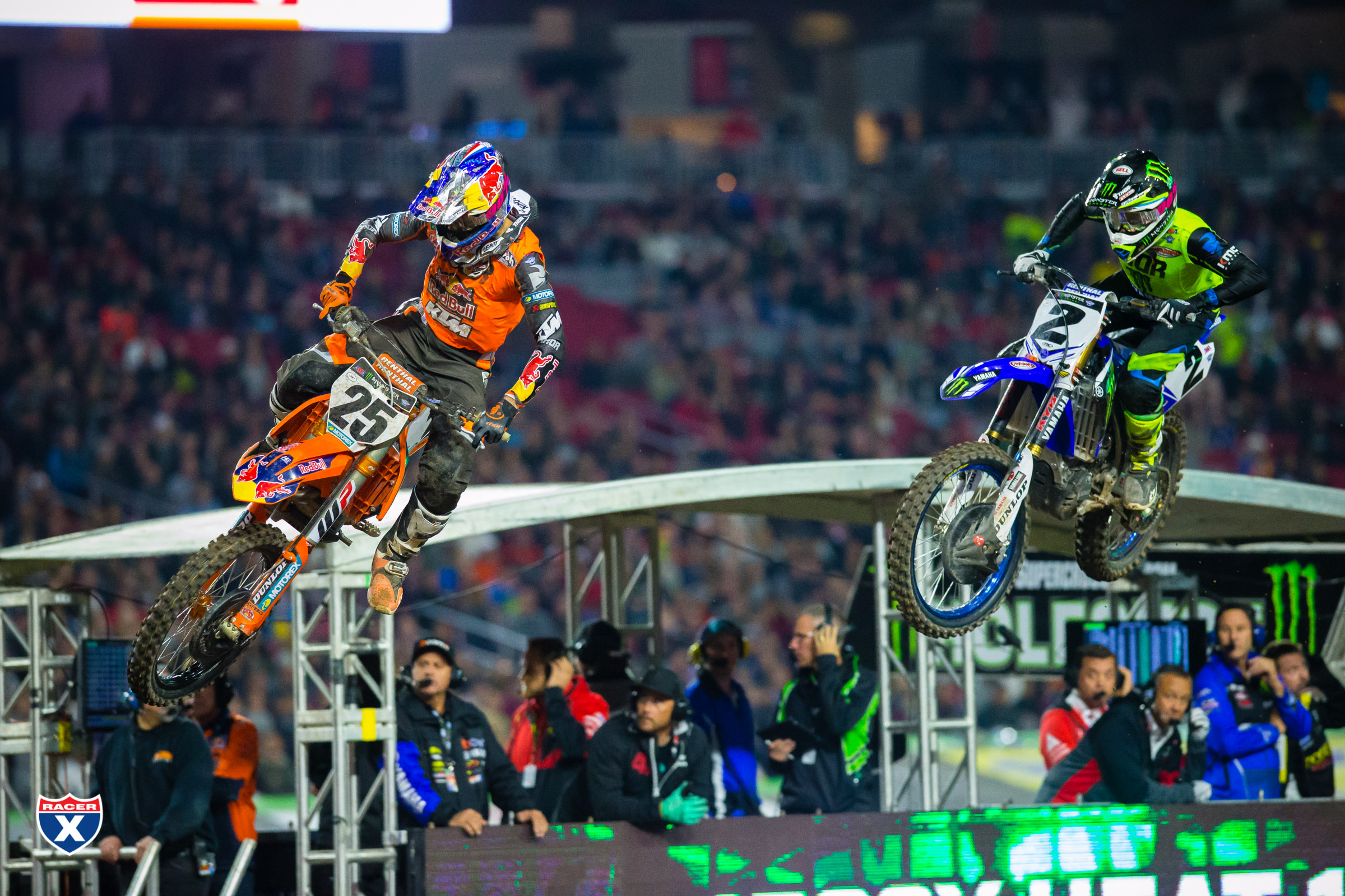 Multiple_SX17_Glendale_JK_0804