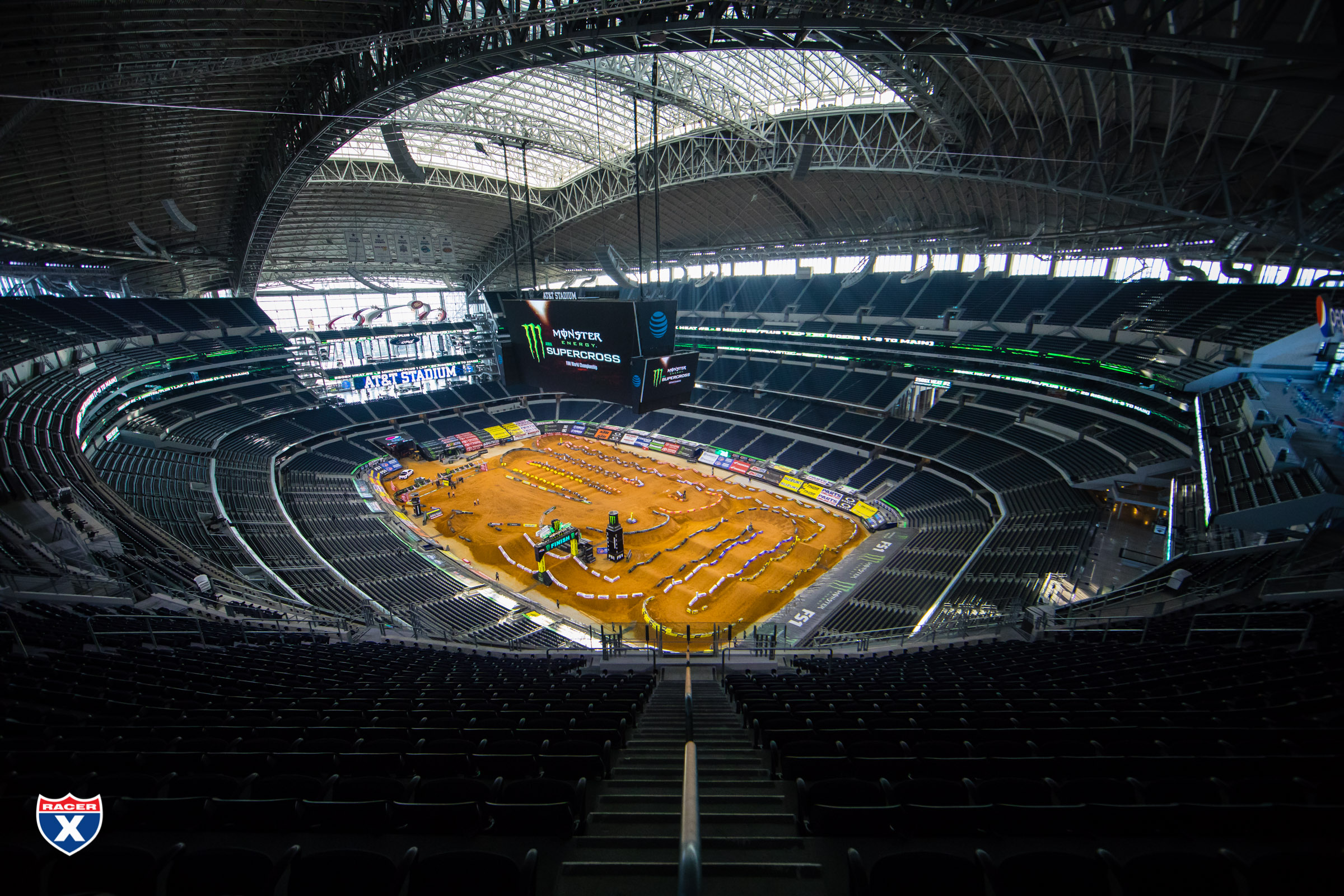 Pits_SX17_Arlington_JK_1287