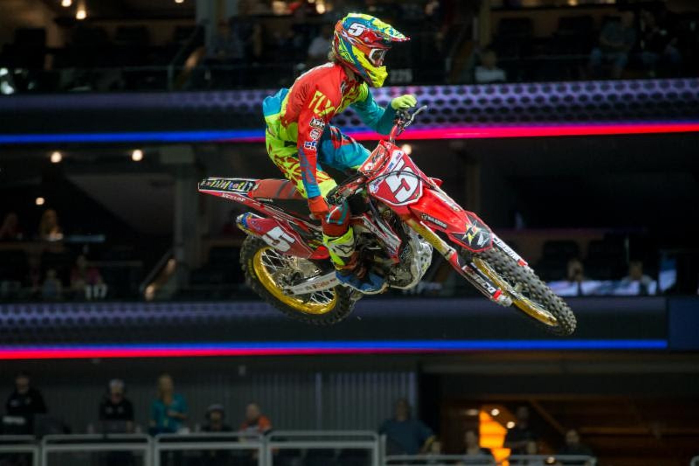 Jace Owen Edges Gavin Faith in Kansas City