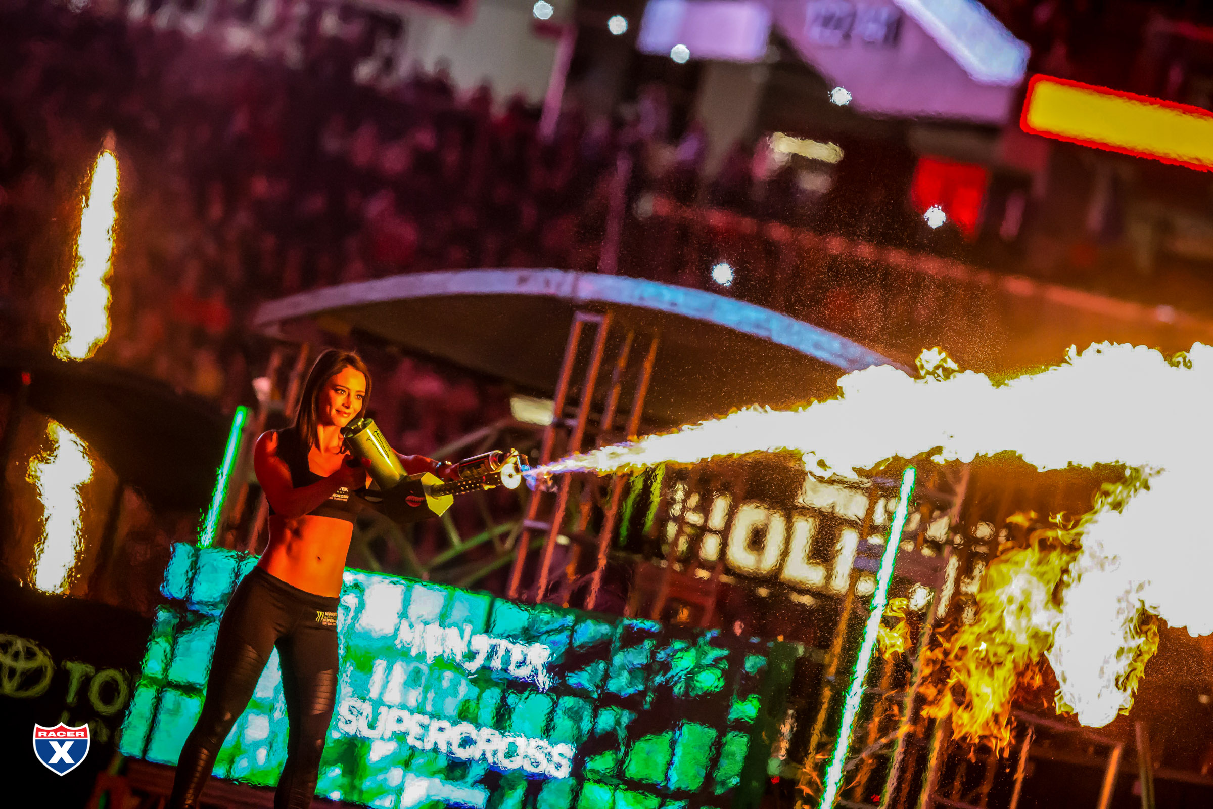 Pits_SX17_Minneapolis_RS_0834