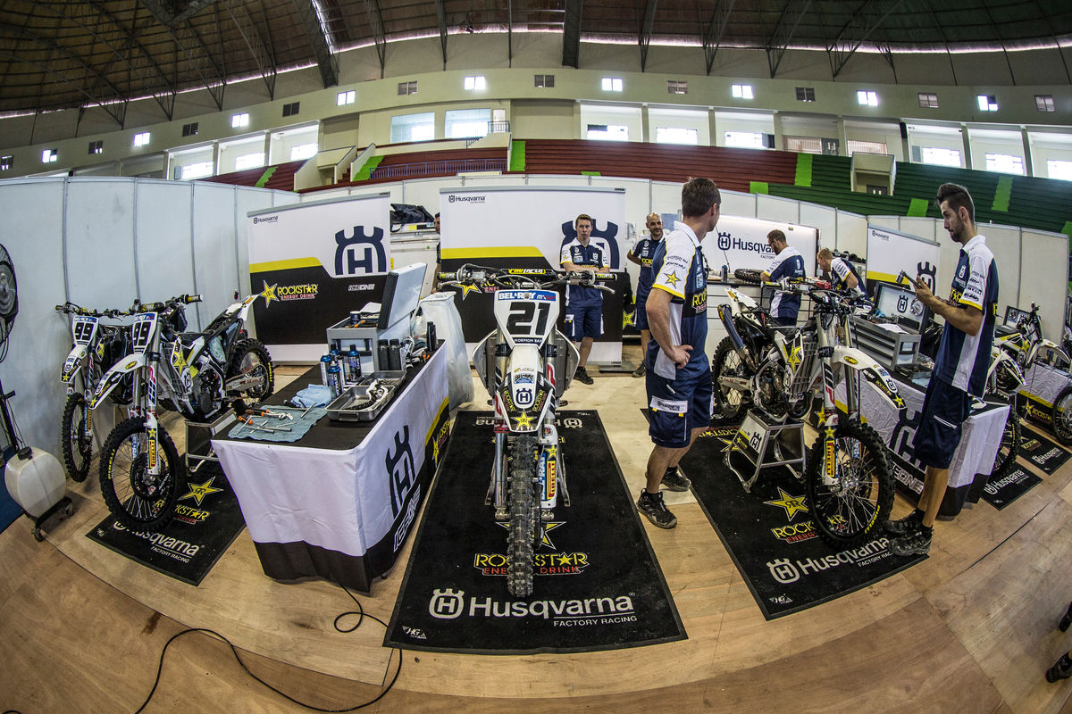 Luckily the pits were indoors this weekend.