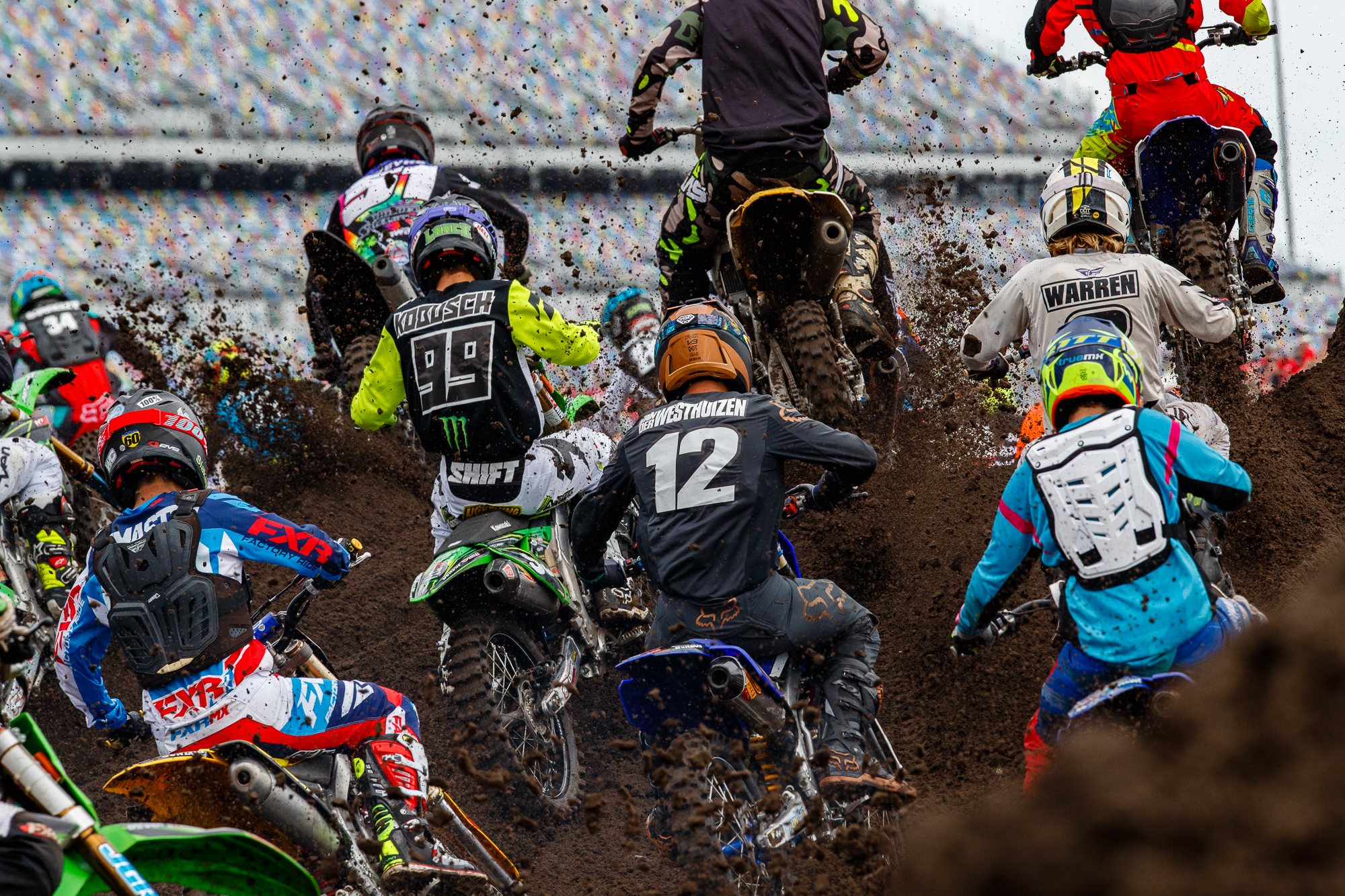 RCSX-MAINS-RK-2598-2