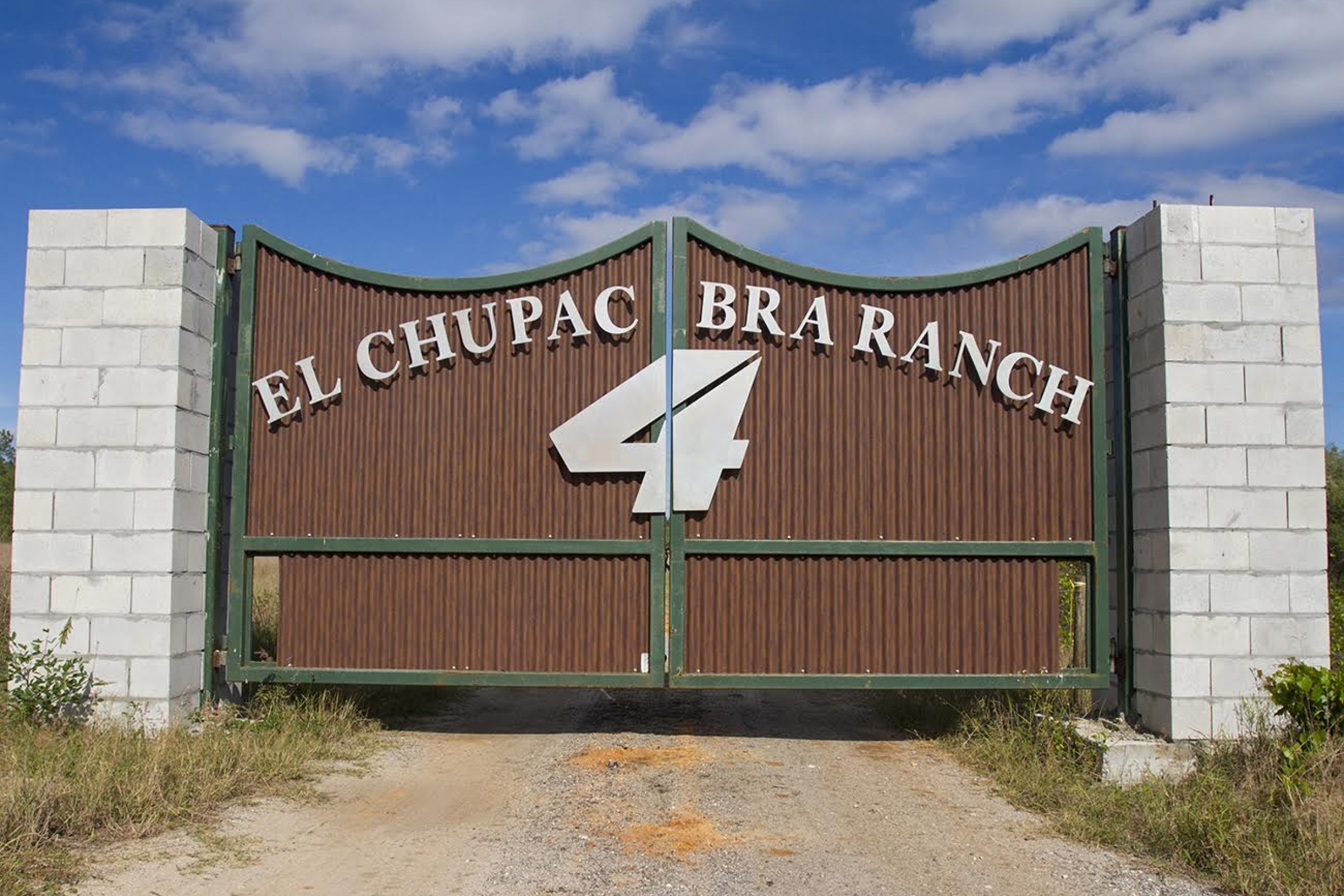 Racer X Films: El Chupacabra Ranch Update with Blake Baggett