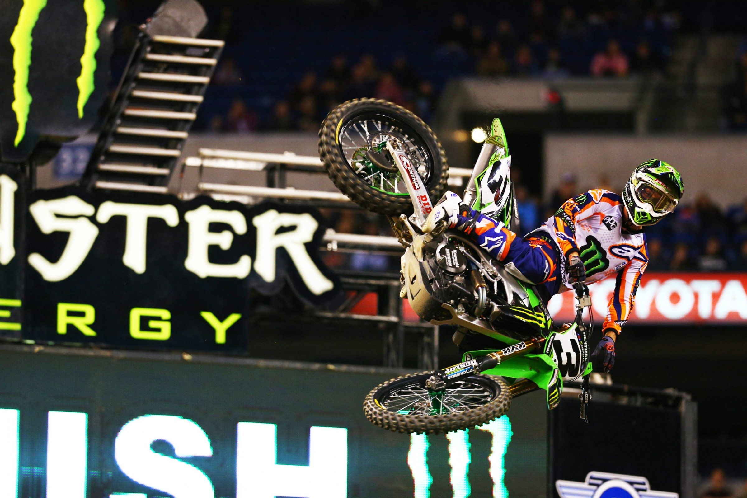 Indianapolis Supercross Highlights