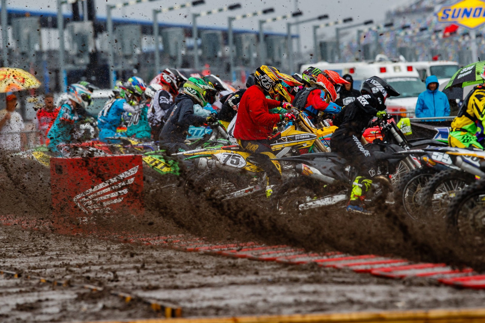 Riley Rocher Racer X Films: Ricky Carmichael Amateur Supercross - Racer X
