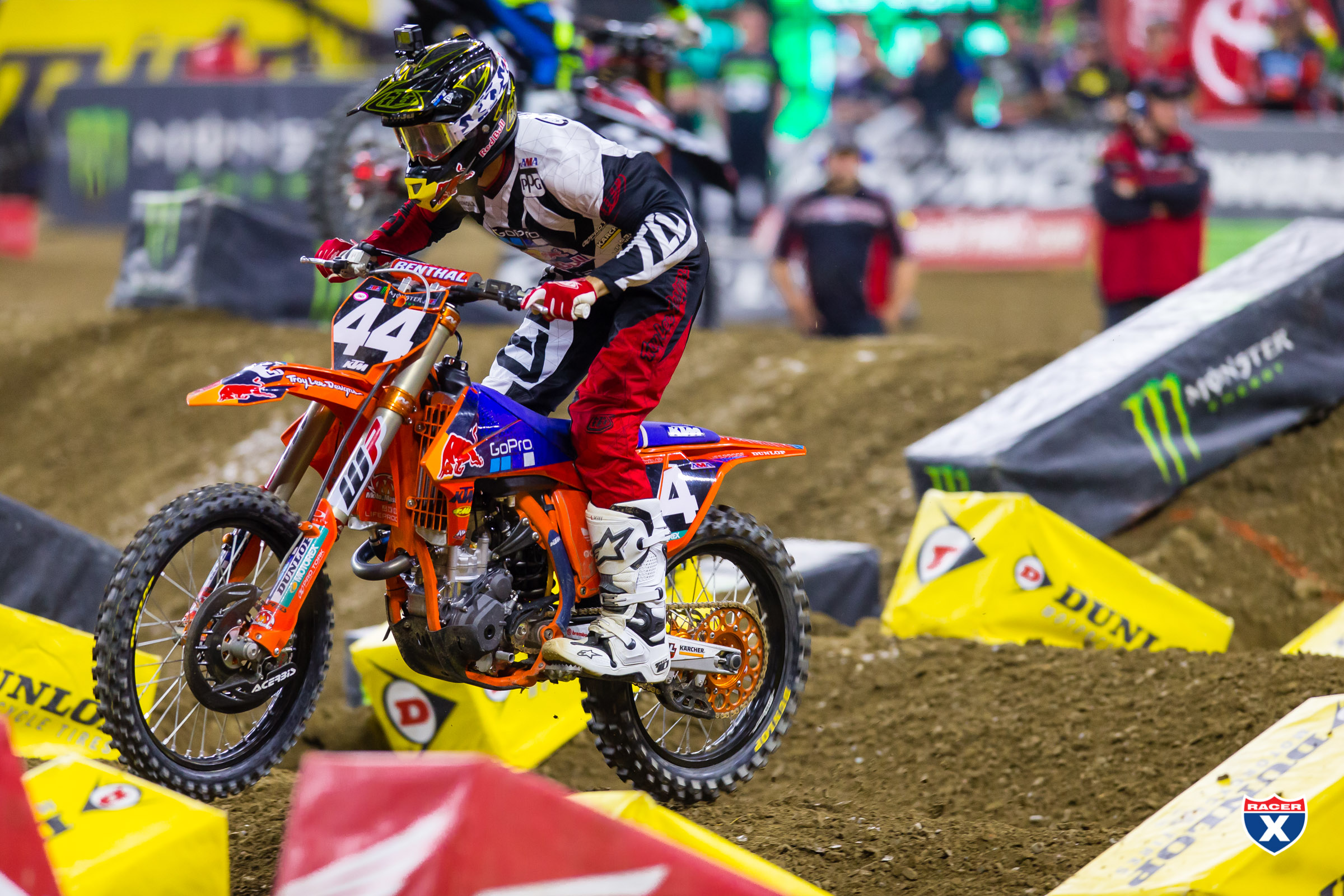 SmithJ_SX17_Detroit_JK_1920