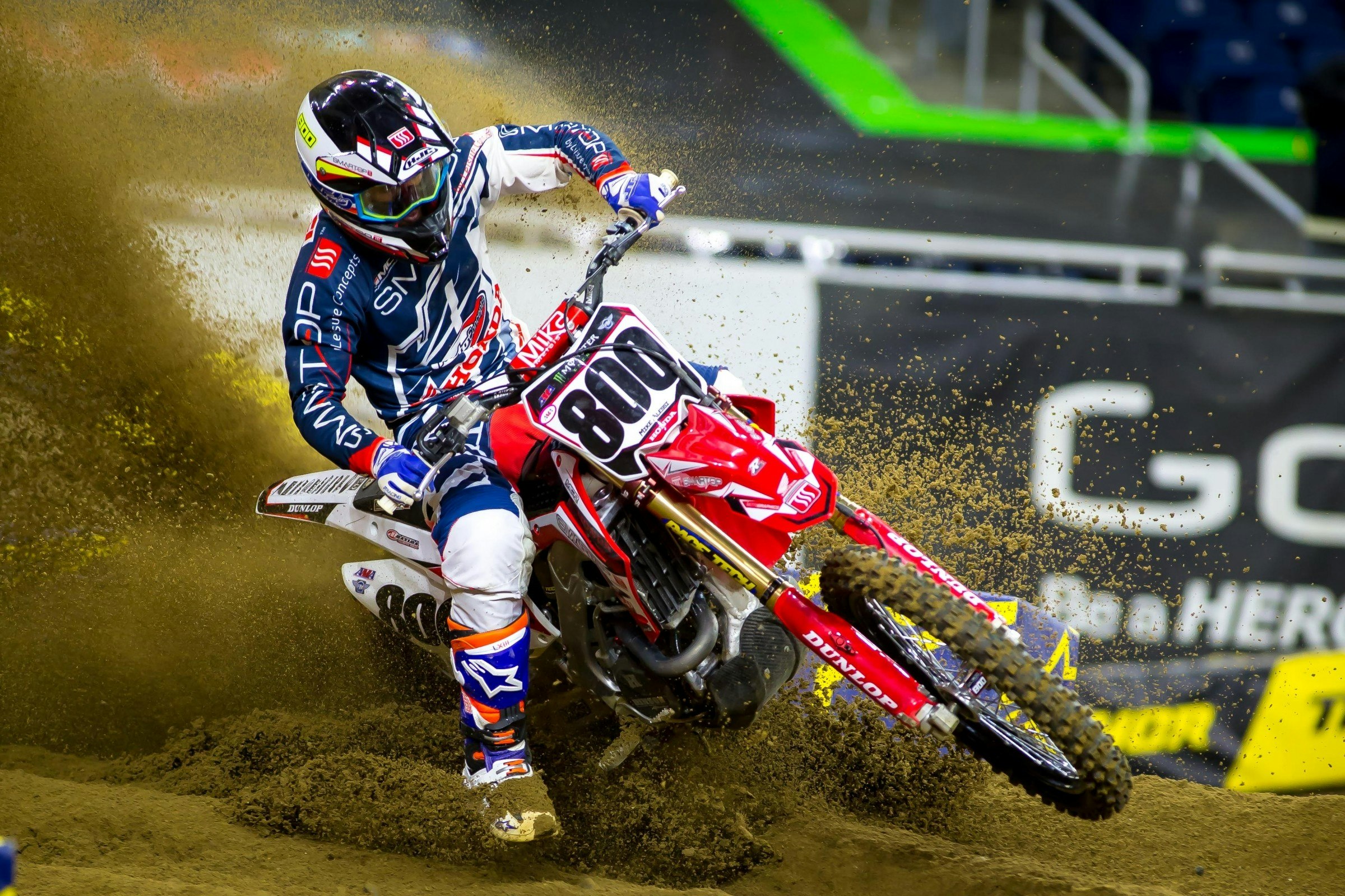 Mike Alessi Injured at Press Day