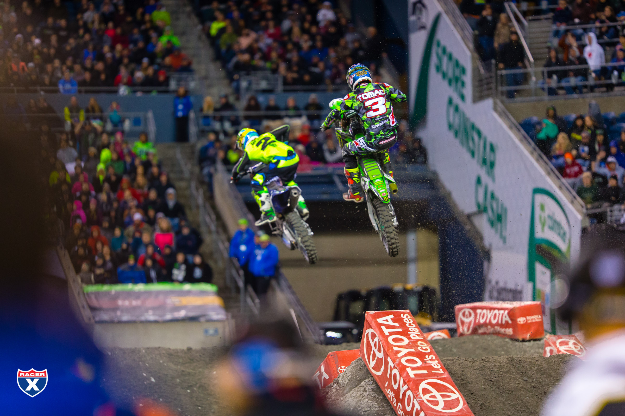 Multiple_SX17_Seattle_JK_1146