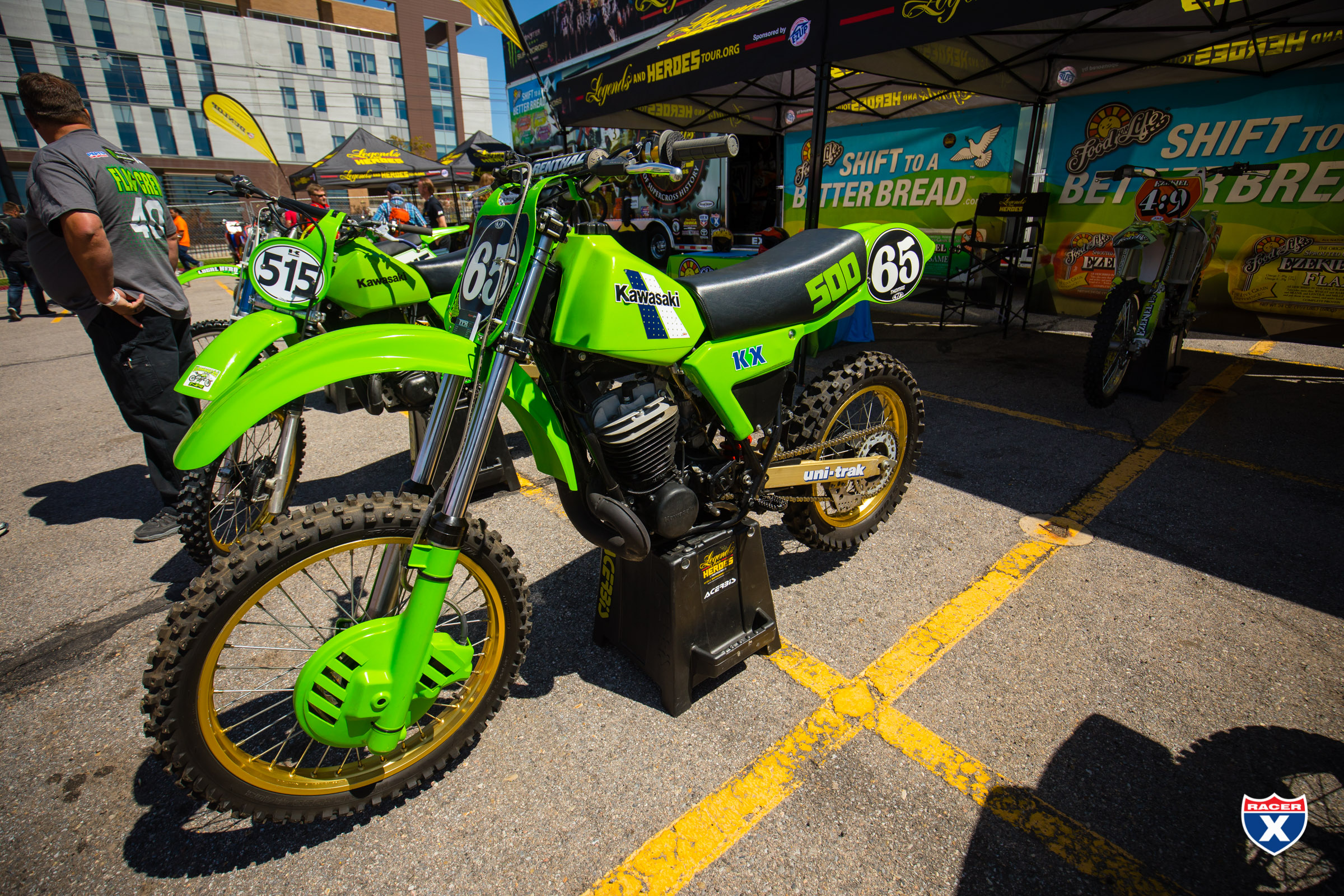 Pits_SX17_SLC_JK_1069