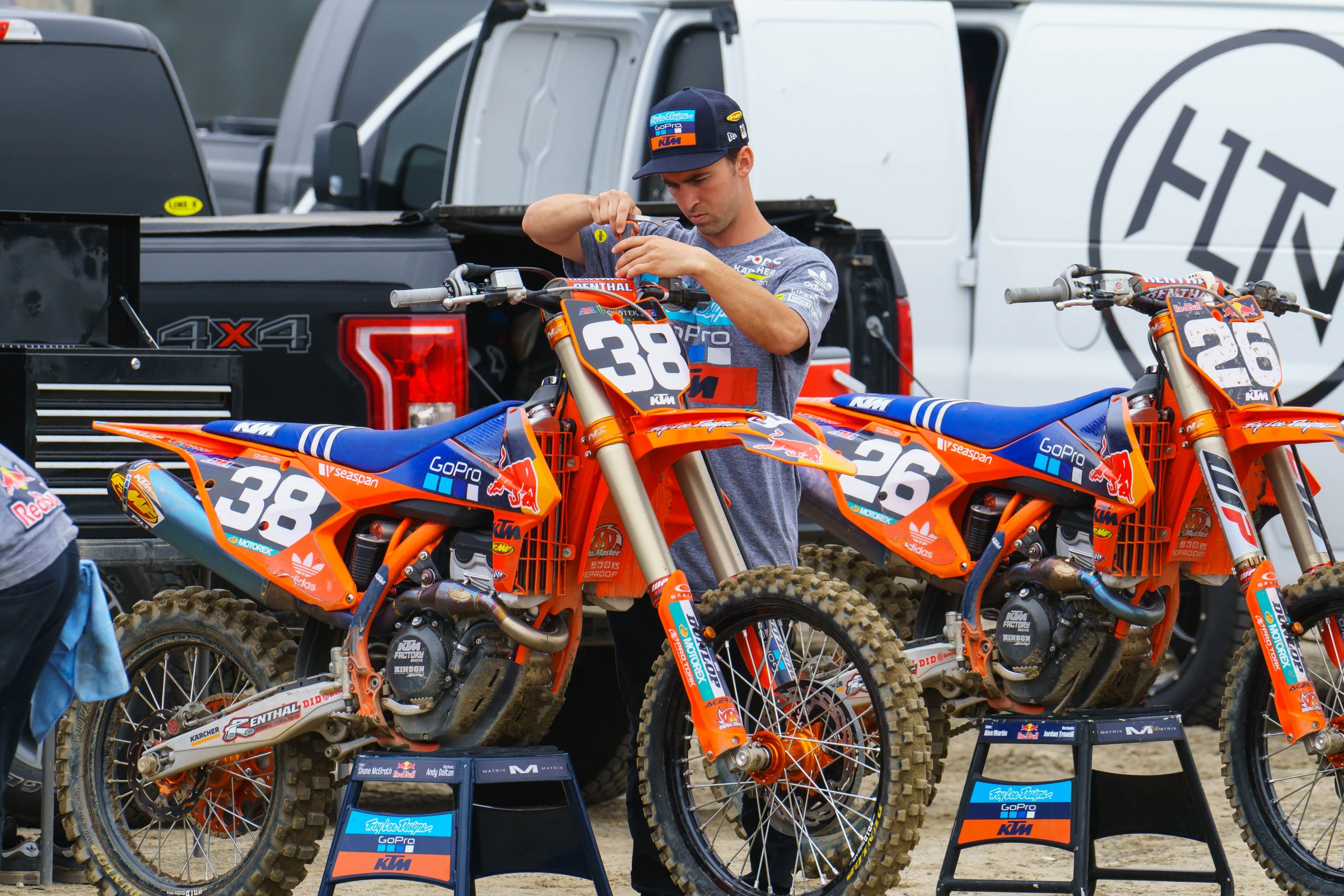 Pala5-12-17-Cudby-0041