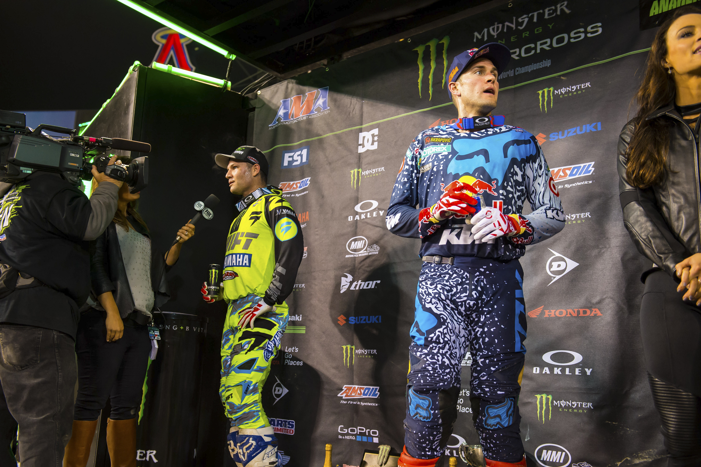 Dungey-Anaheim2SX2016-Cudby-200