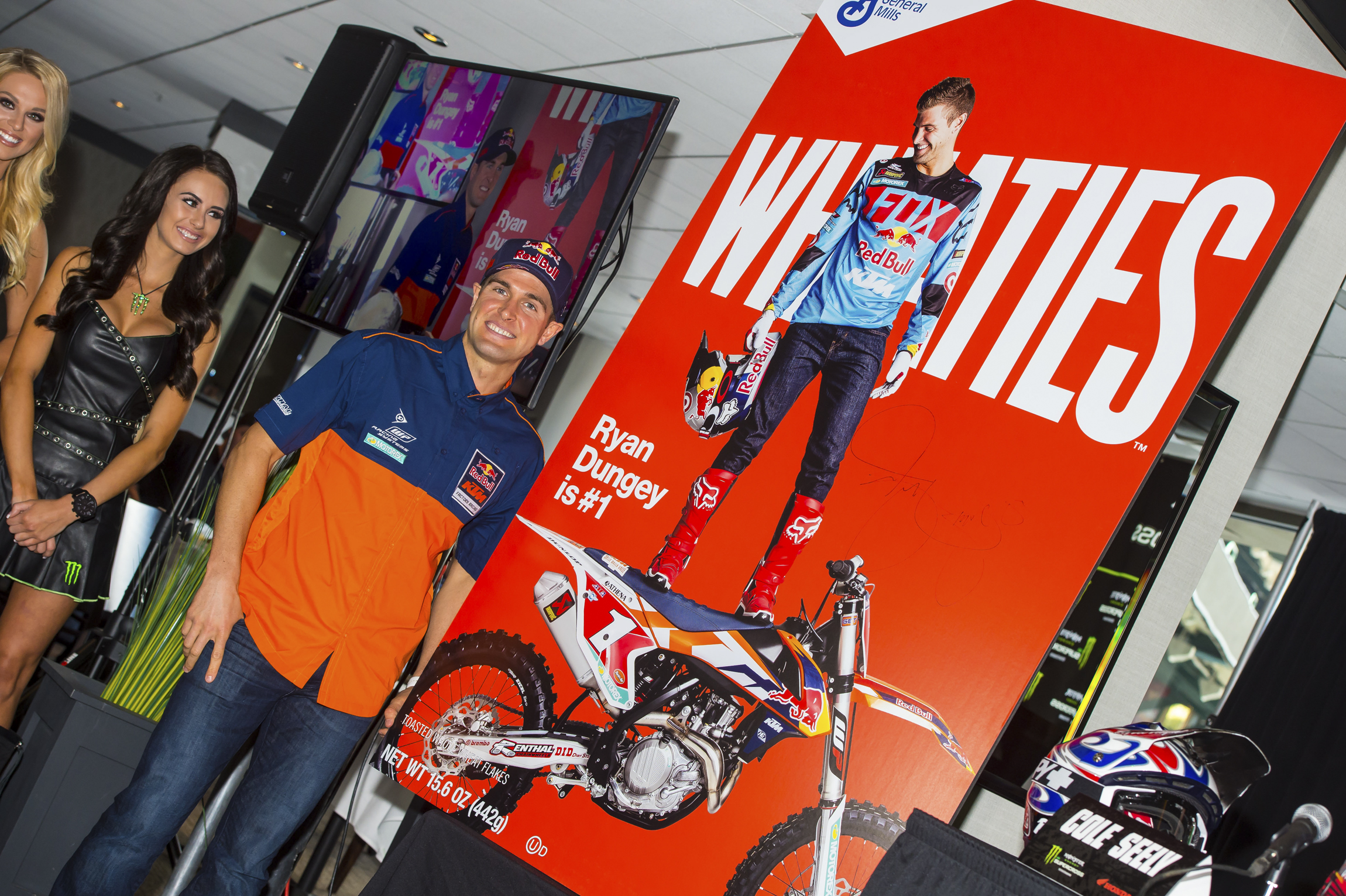 Dungey-Anaheim1SX2016-Cudby-055