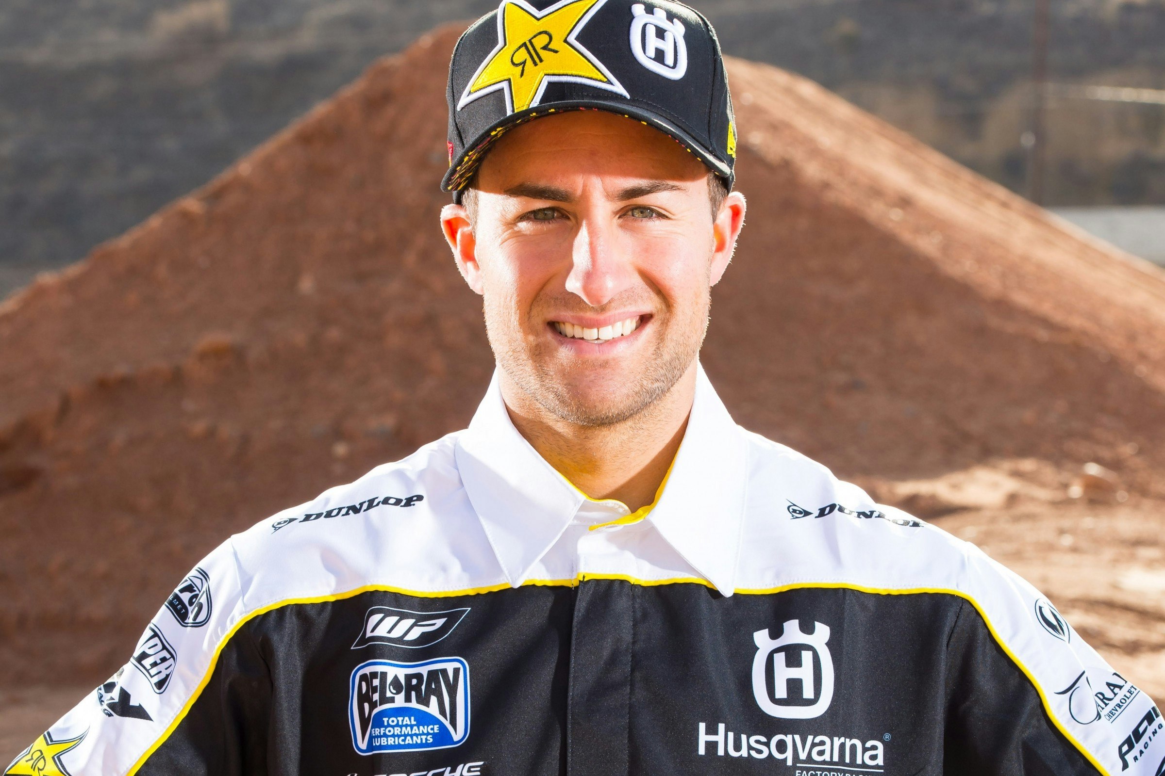 Martin Davalos Moving to 450 Class, Michael Mosiman Added to Team